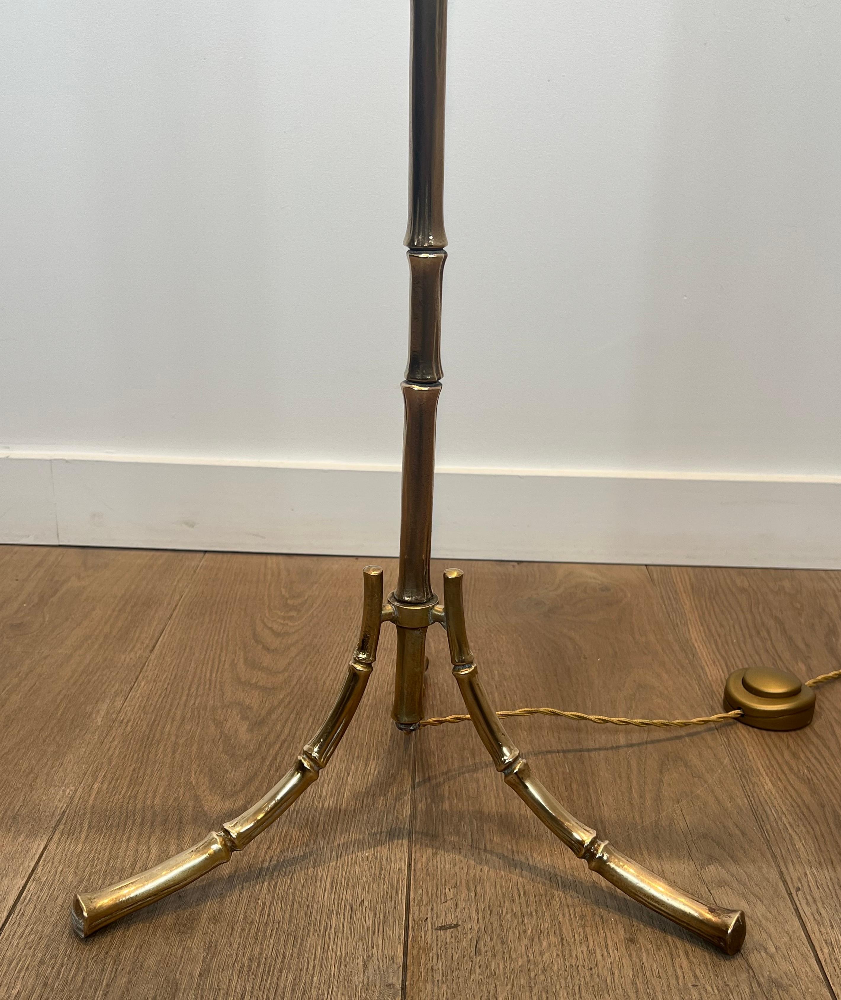 Lámpara de pie de imitación de bambú bronce de Maison Bagués en venta 8