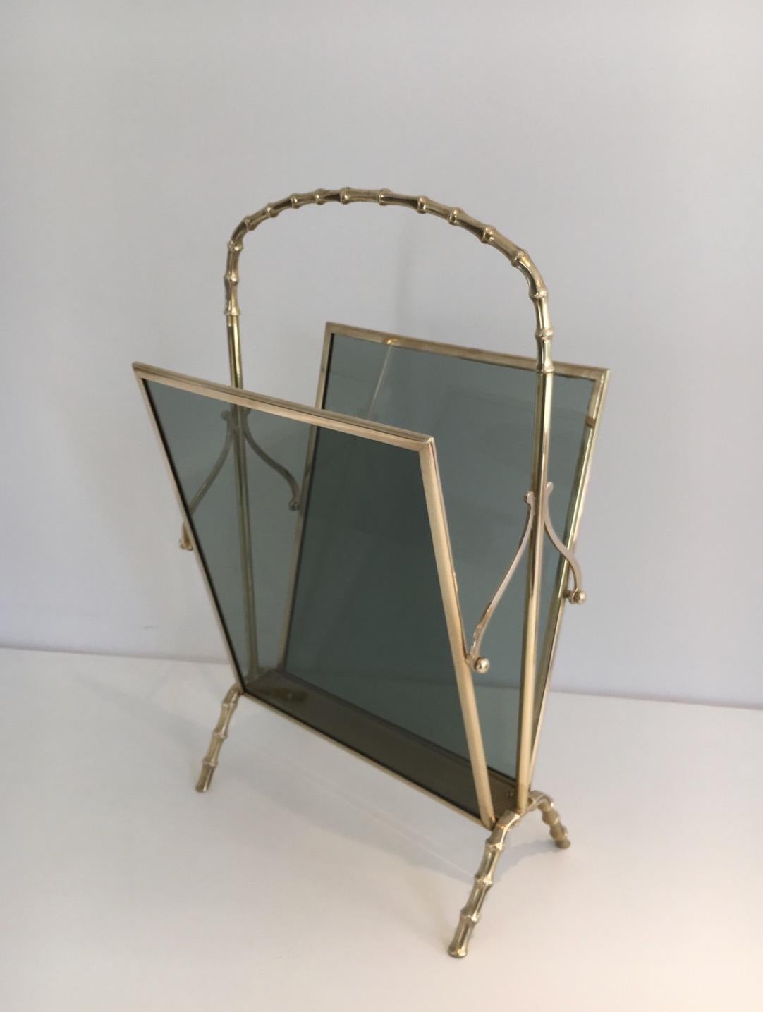 Néoclassique Porte-revues en faux bambou et bronze par Maison Baguès en vente