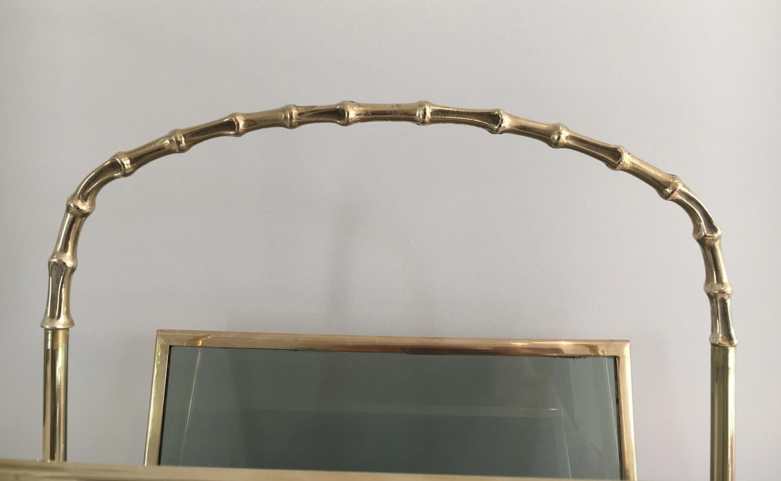 Porte-revues en faux bambou et bronze par Maison Baguès Bon état - En vente à Marcq-en-Barœul, Hauts-de-France