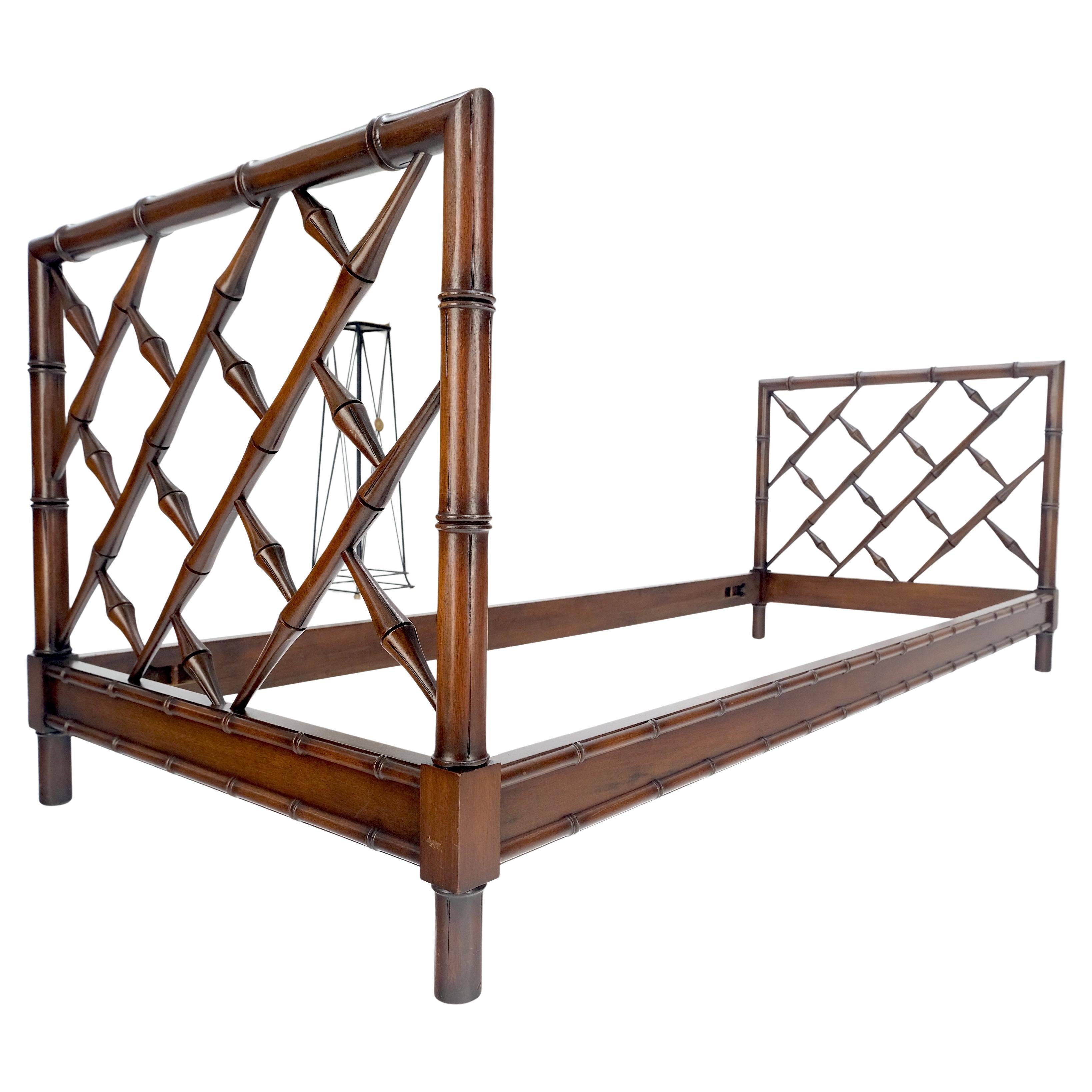 Faux Bamboo Carved Walnut Wood Rails Decorative Daybed Sofa Bench Frame MINT!