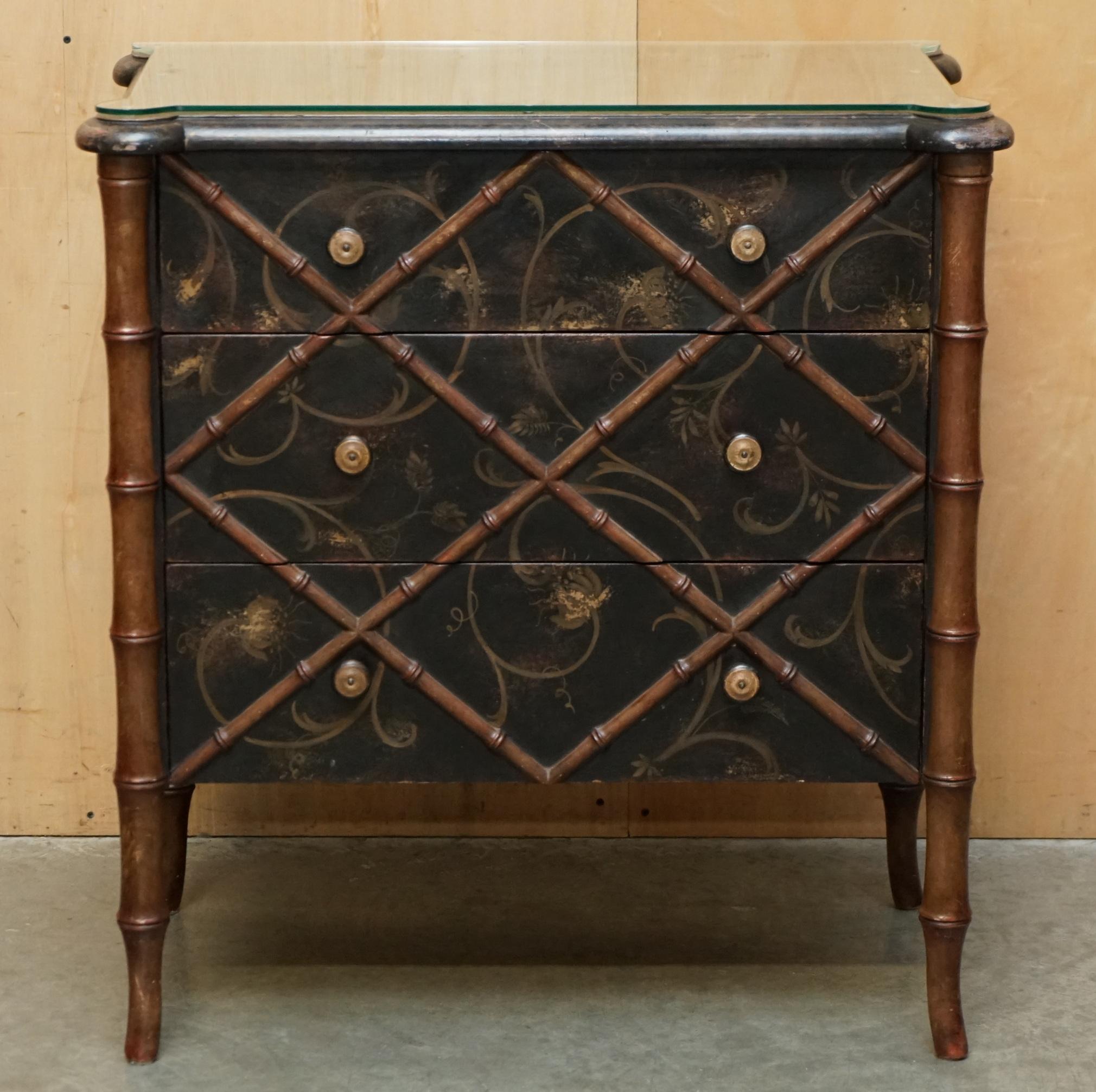 Art déco COFFRE DE TIRETTES EN FAUX BAMBOU CARVÉ EN BOIS PORTE ITALIA FIESOLE en vente