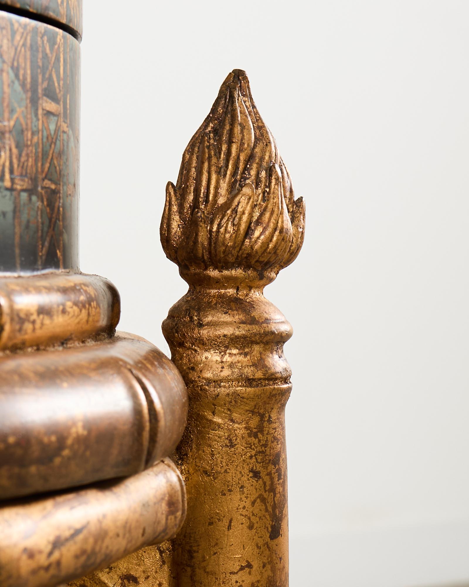 Meuble de bar sur stand en faux bambou décoré de Chinoiserie en vente 10