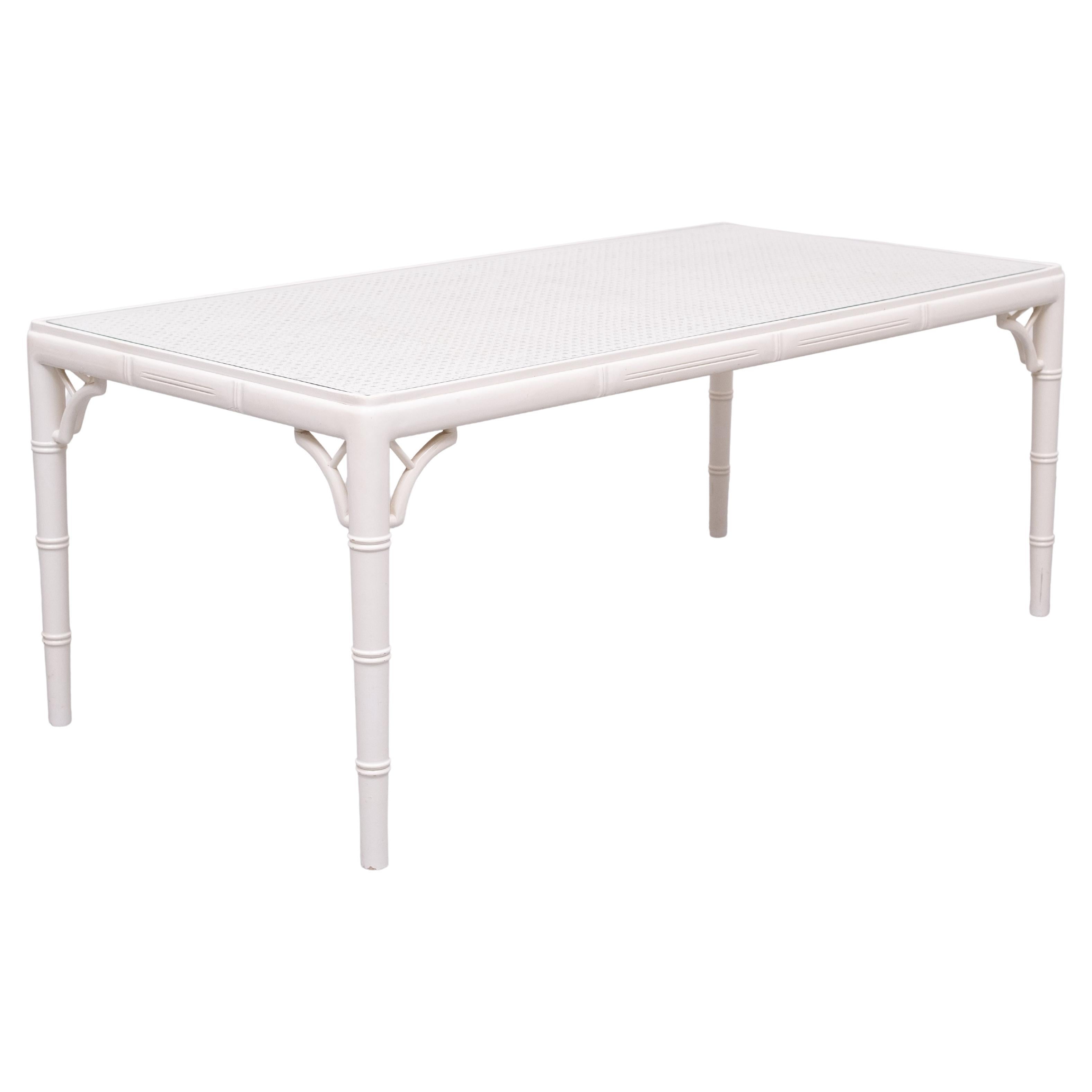 Table basse Chippendale en faux bambou, France, années 1970