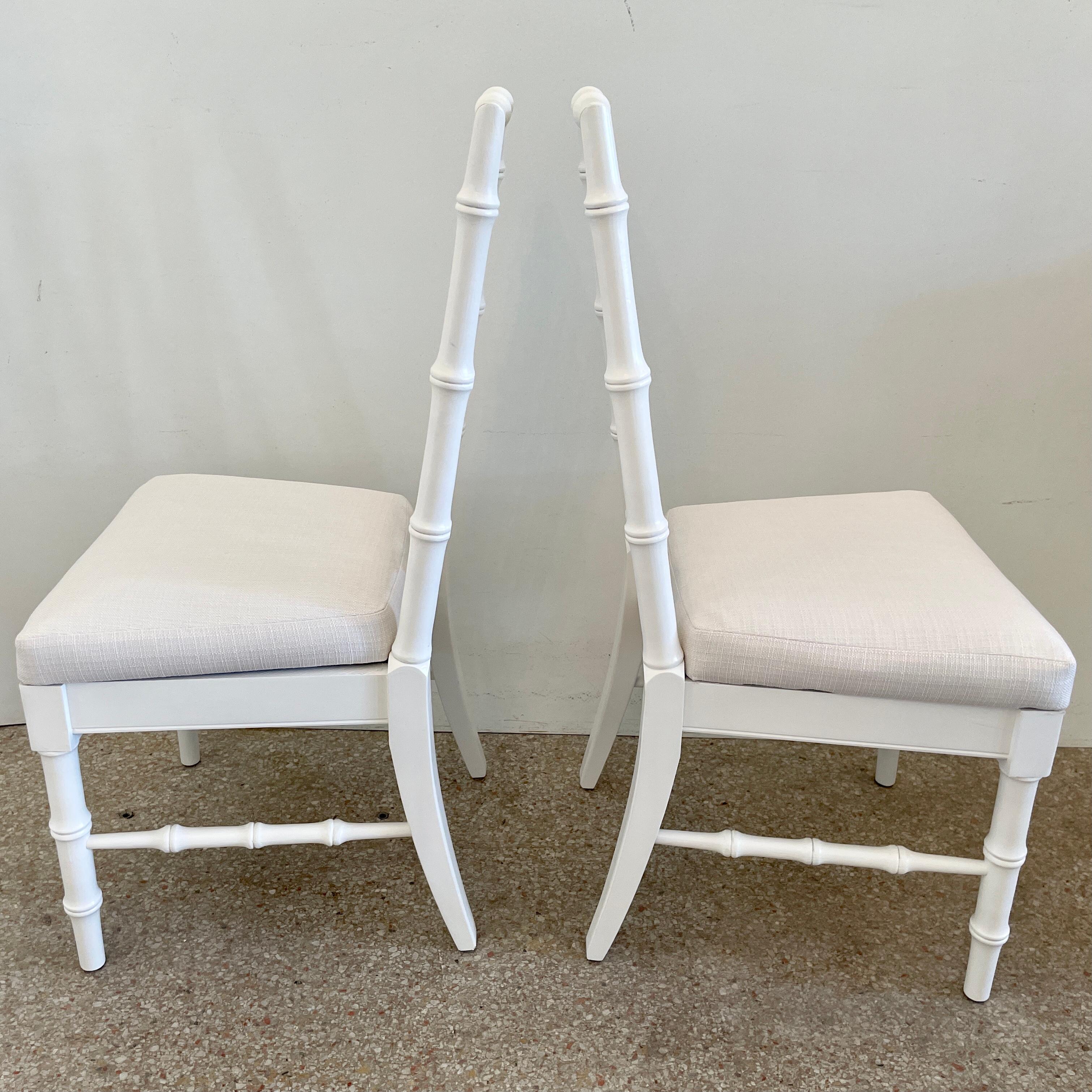 Mid-20th Century Faux Bamboo Dining Chairs in White Lacquer and Todd Hase Textiles, Set of 4 For Sale