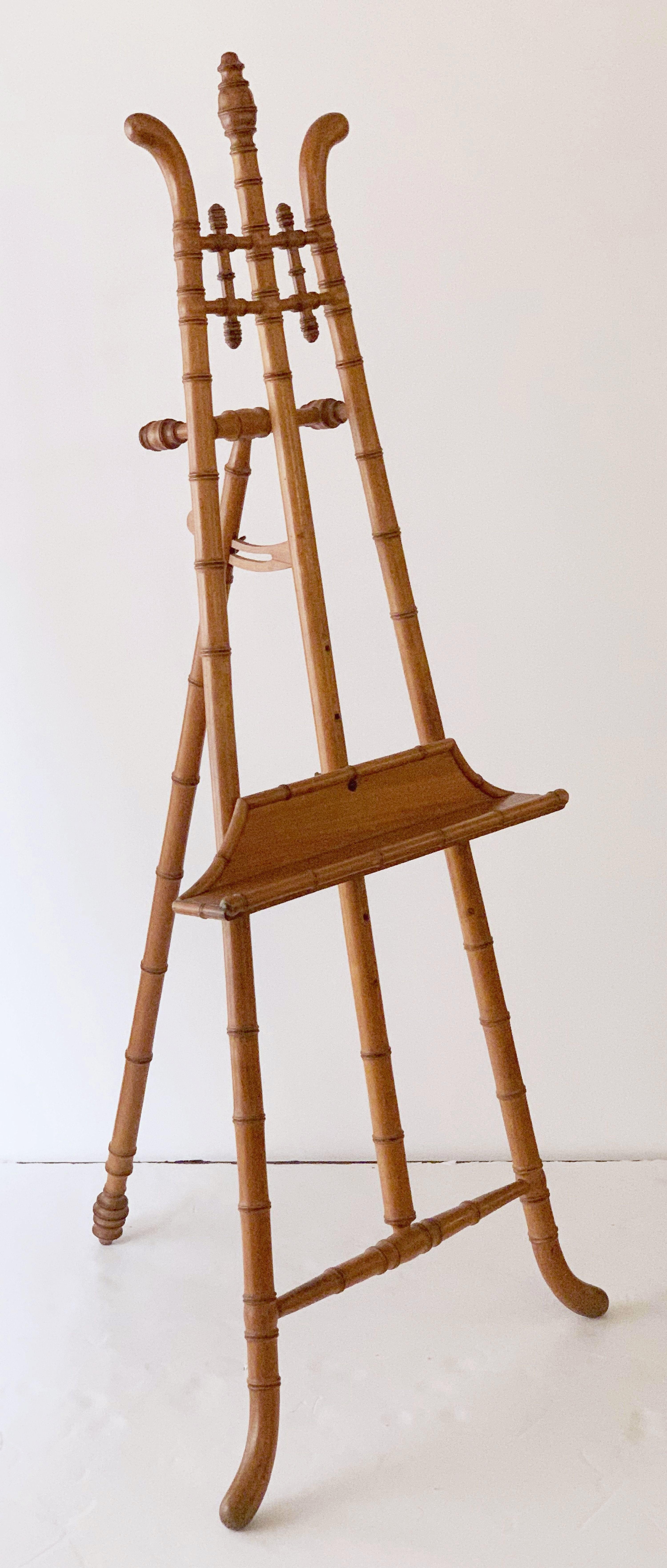 Caballete de imitación de bambú de madera torneada en Bueno estado para la venta en Austin, TX