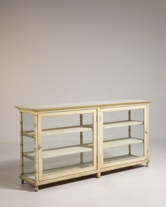 Faux Bamboo Display Vitrine