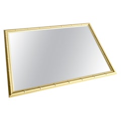 Miroir suspendu "Bali Hai" en faux bambou Haney Link par Lexington