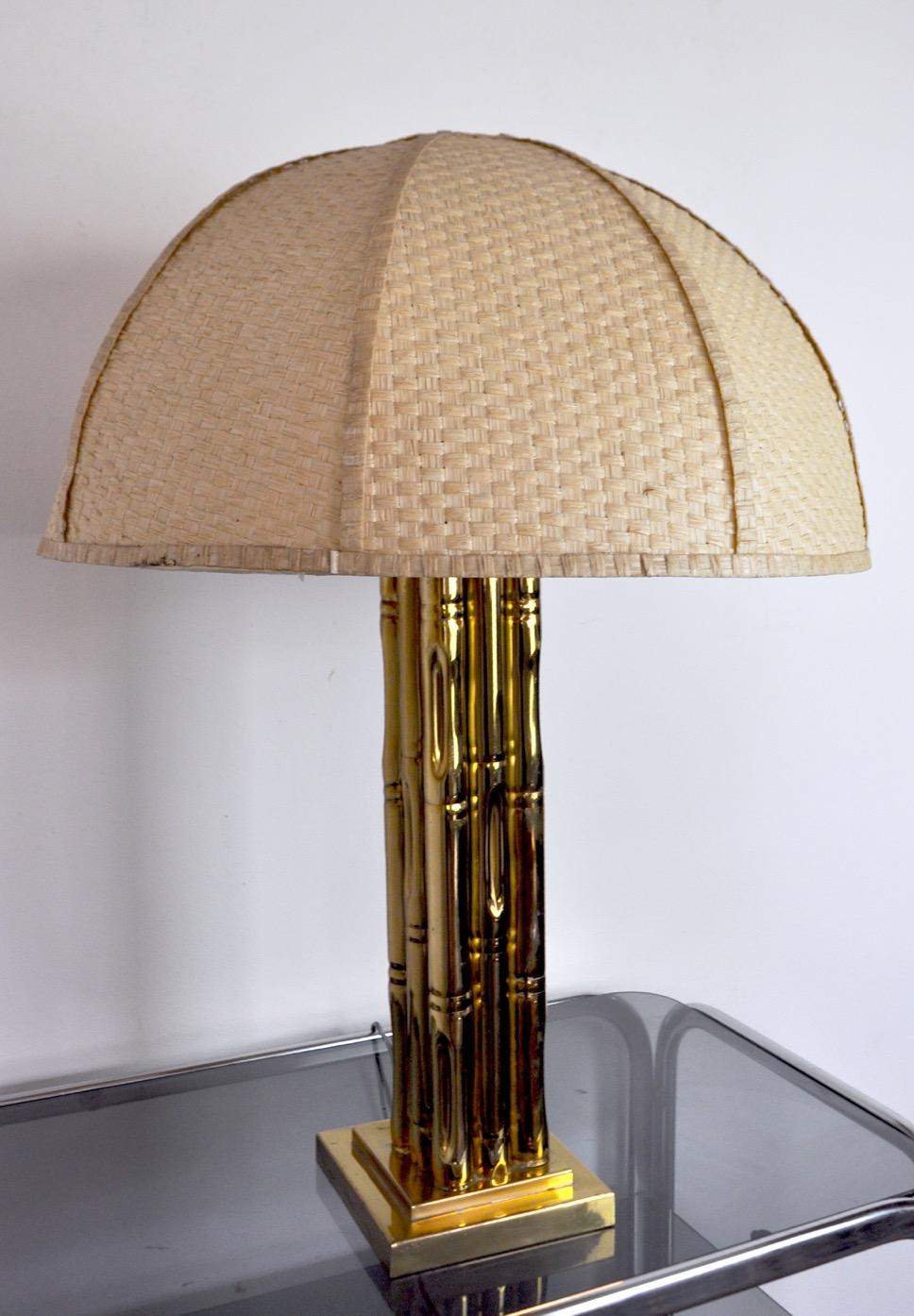 Lampe aus Messingimitat aus Kunstbambus, Frankreich, 1970 (Hollywood Regency) im Angebot
