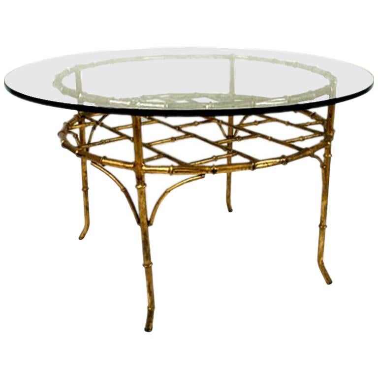 Table d'appoint en faux bambou en vente