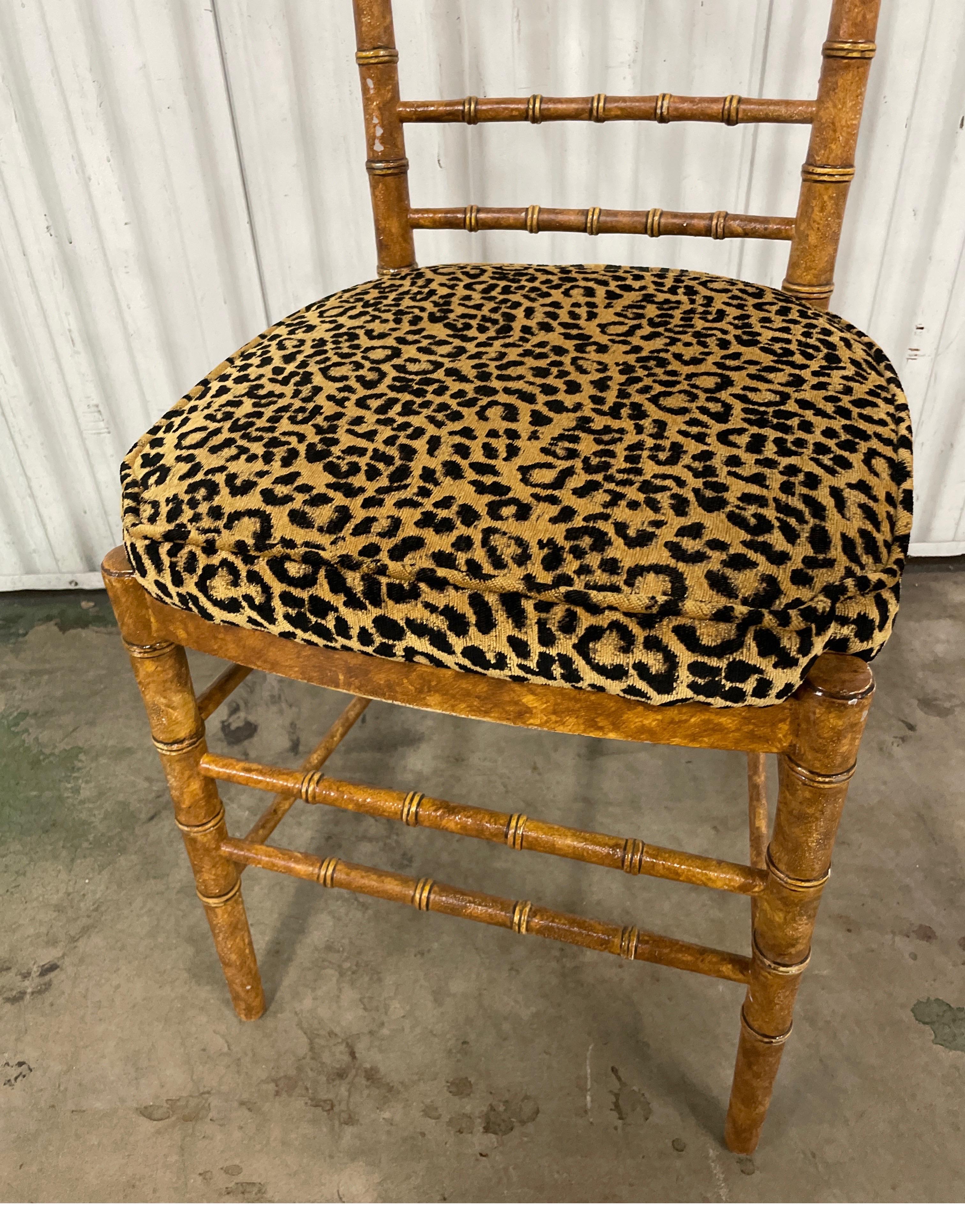 Faux Bamboo Painted Chiavari Style Side Chair In Good Condition For Sale In West Palm Beach, FL