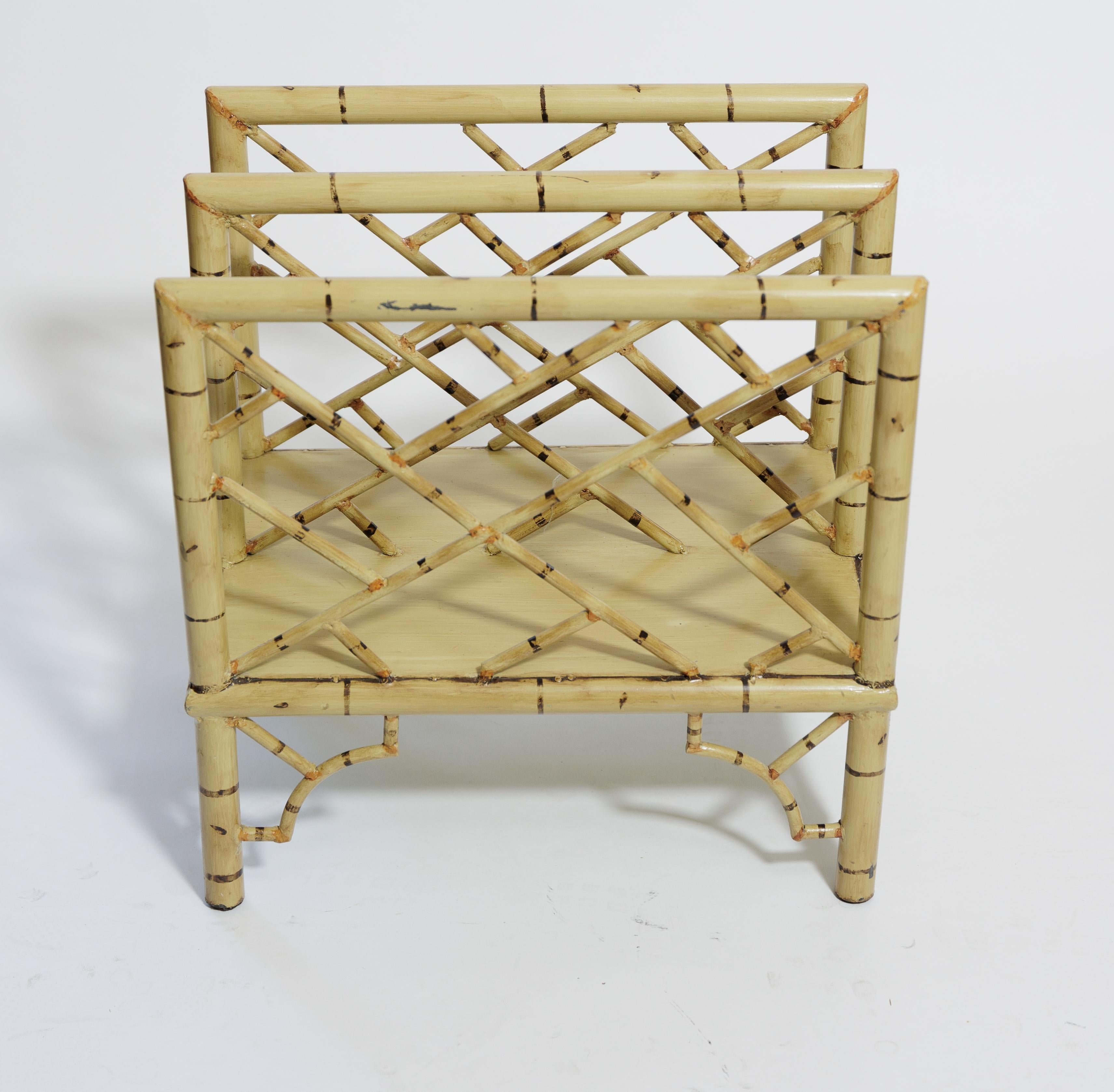 Mid-Century Modern Faux Bamboo Painted Metal Magazine Rack For Sale