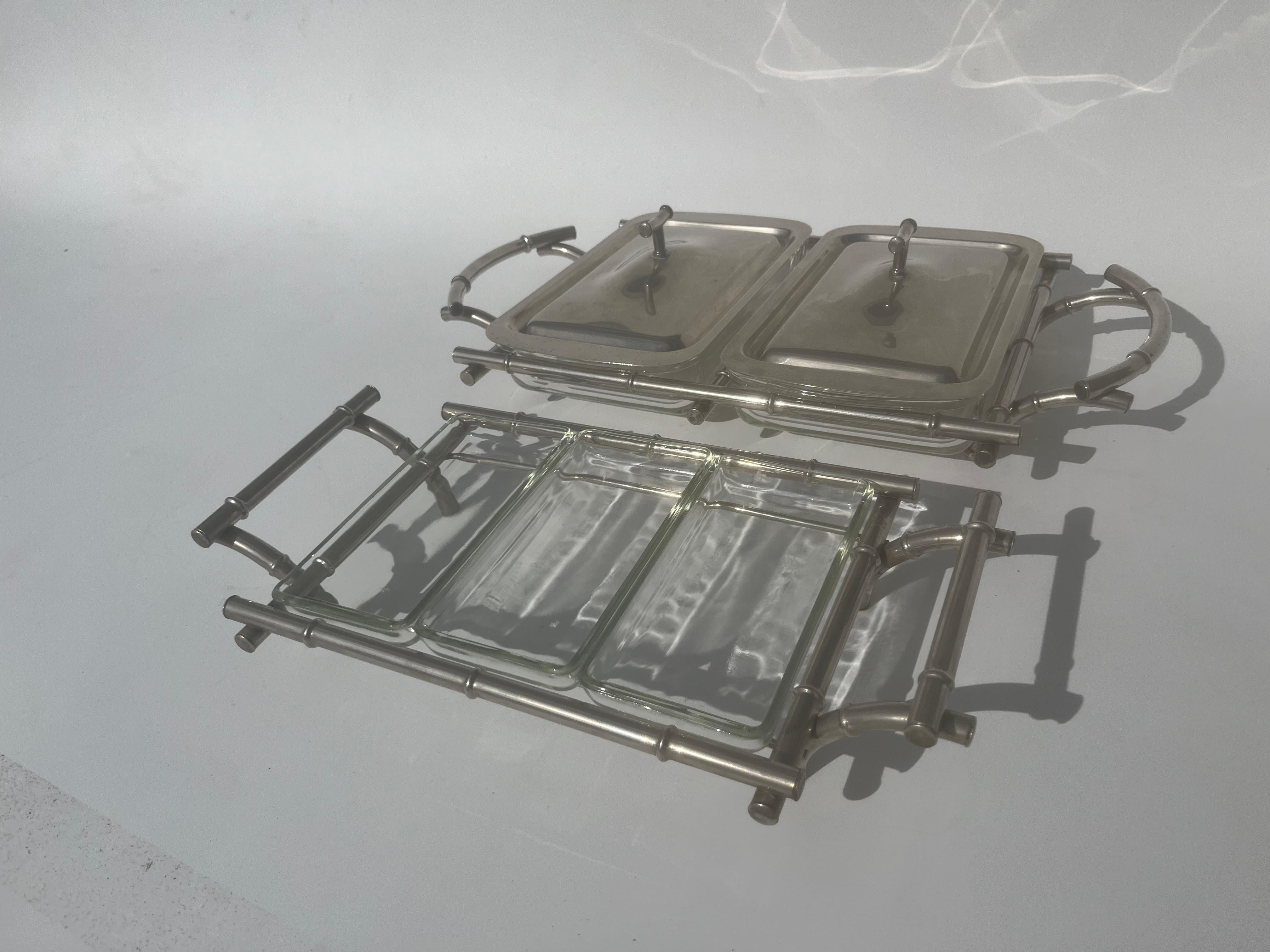 Service en faux bambou, verre Pyrex, plaqué argent en vente 5