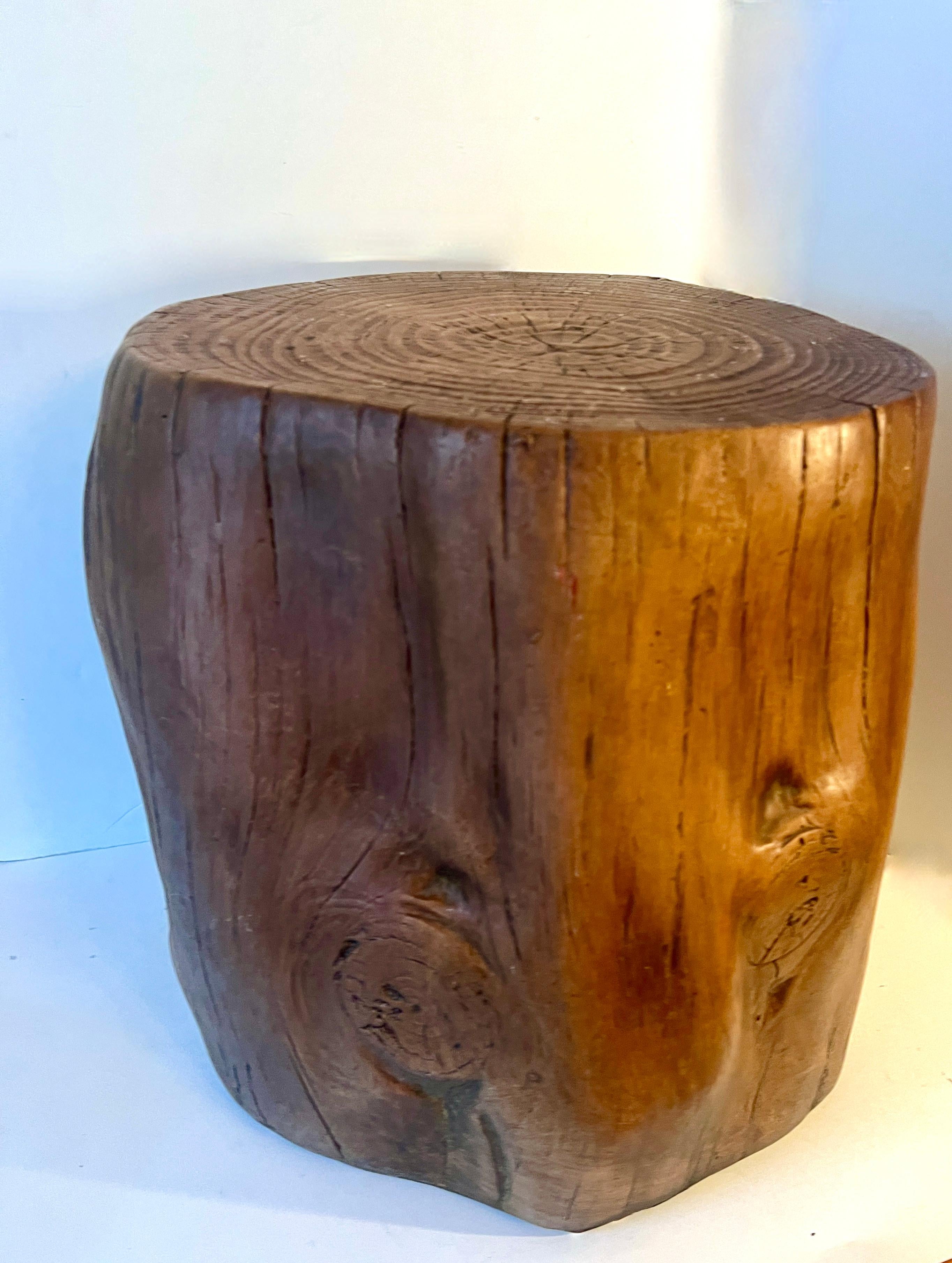 Organique Table à cigares ou à martini en poterie Faux Boi Stump Side en vente