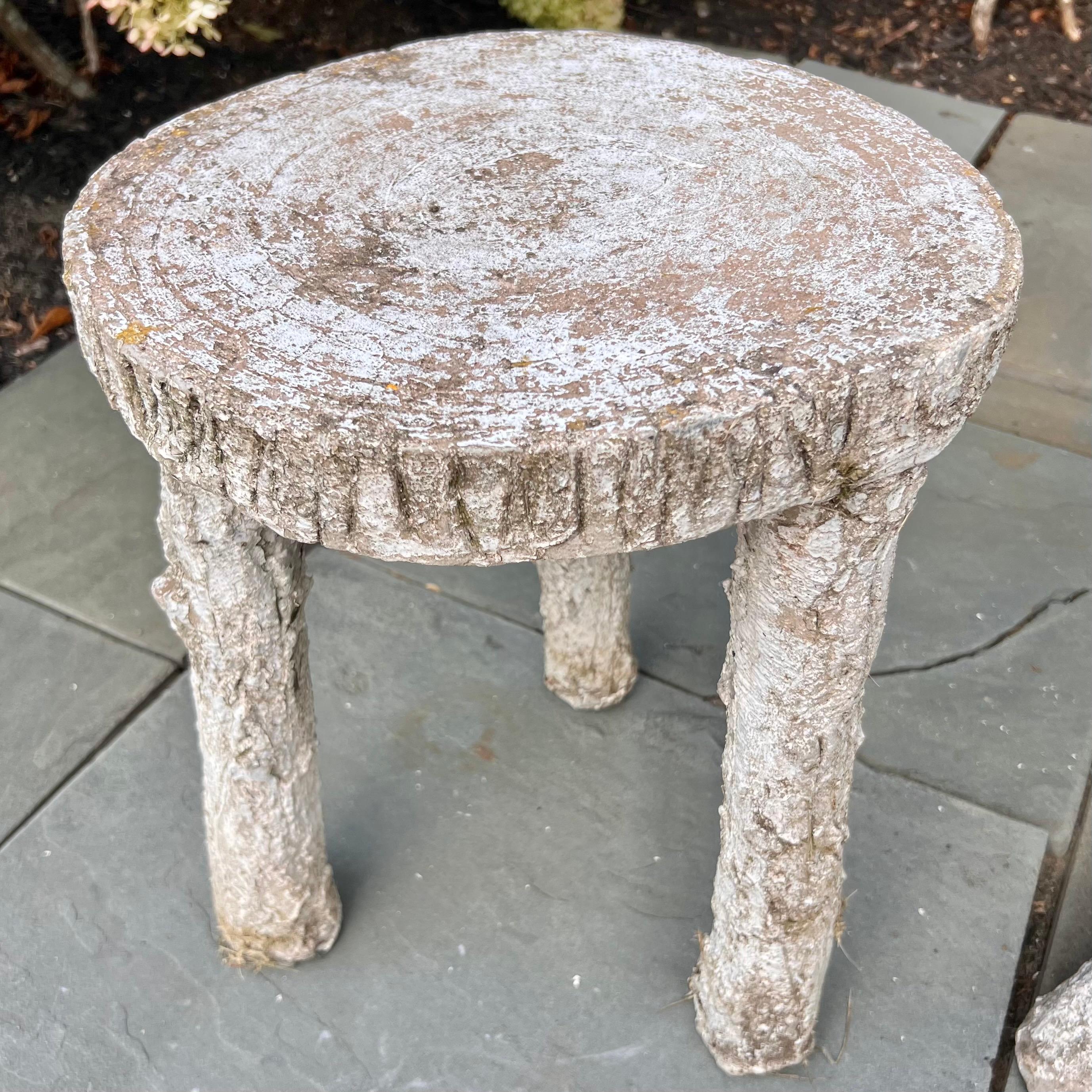 Faux Bois Concrete Table and Two Stools, 1960s France For Sale 10
