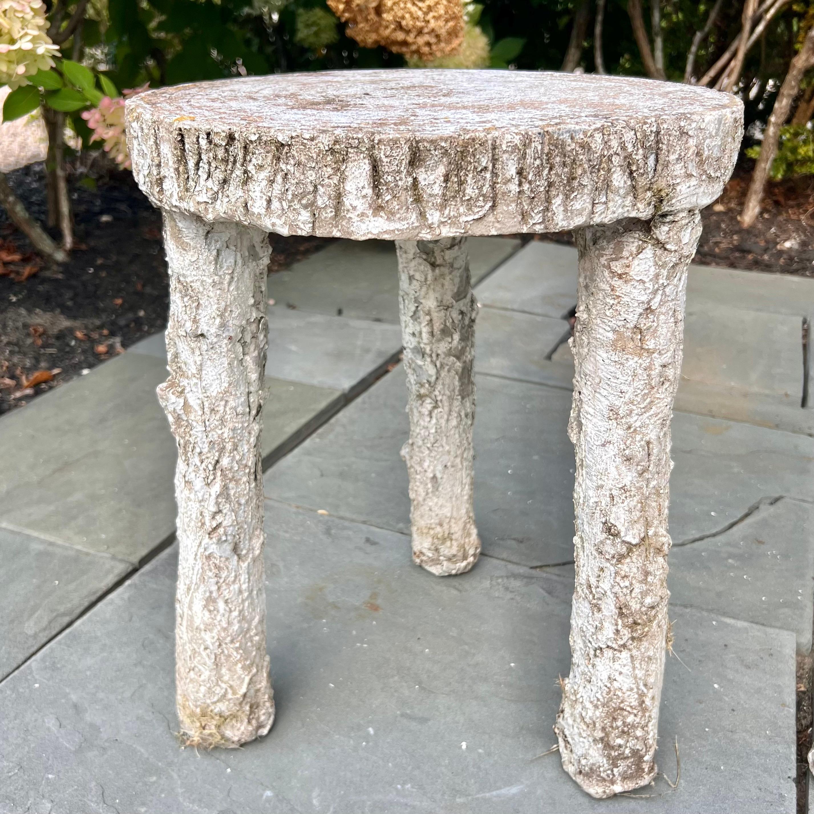 Faux Bois Concrete Table and Two Stools, 1960s France For Sale 11
