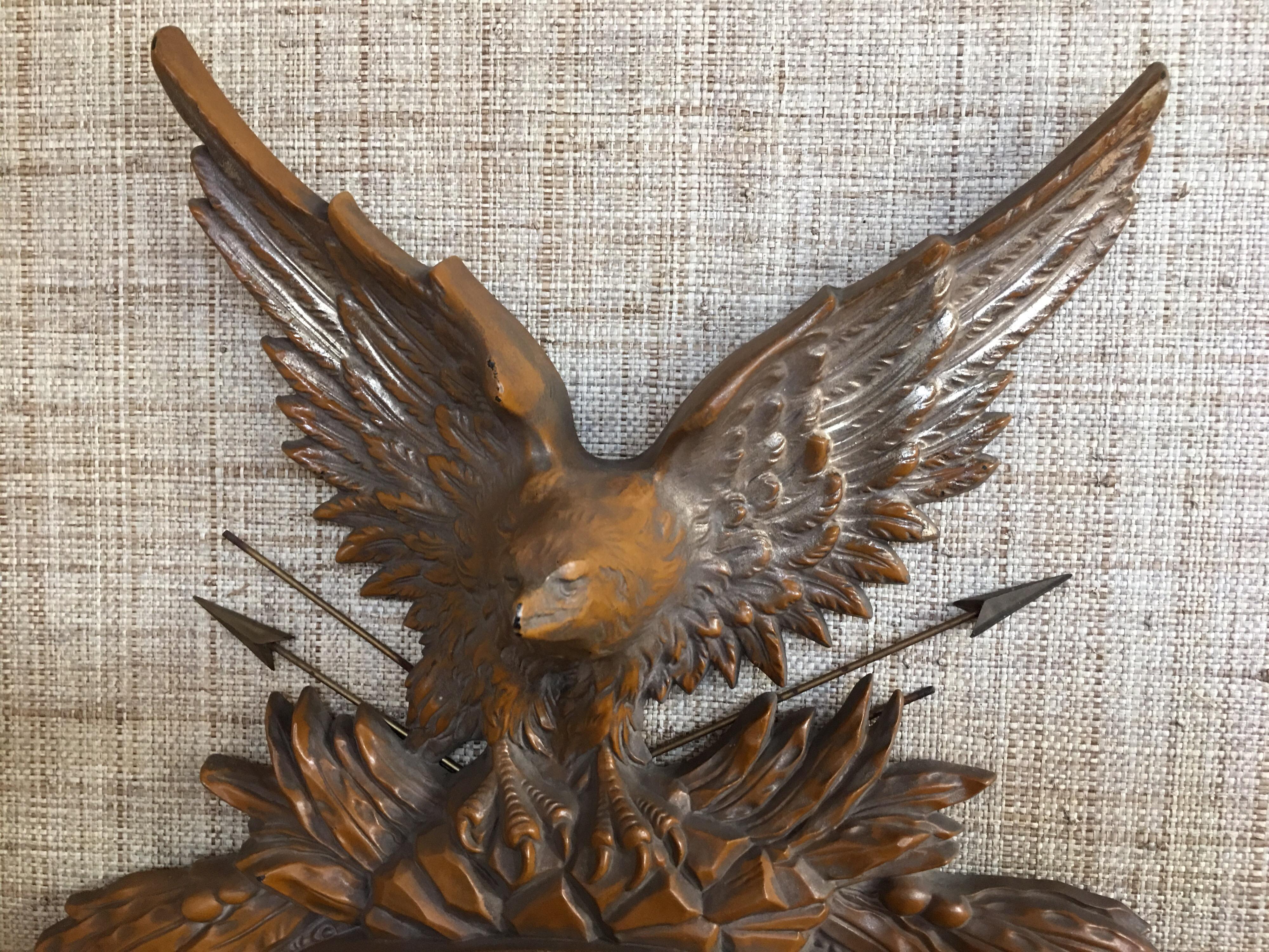 Molded Faux Bois Federal Style Round Convex Eagle Mirror