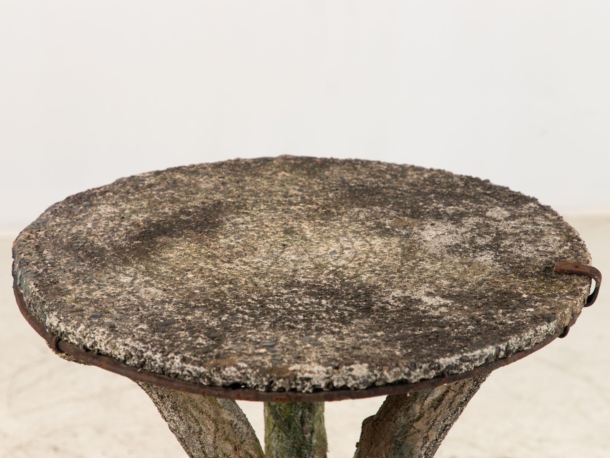 Faux Bois Reconstituted Stone Table, Scotland Early 20th C. In Good Condition For Sale In South Salem, NY