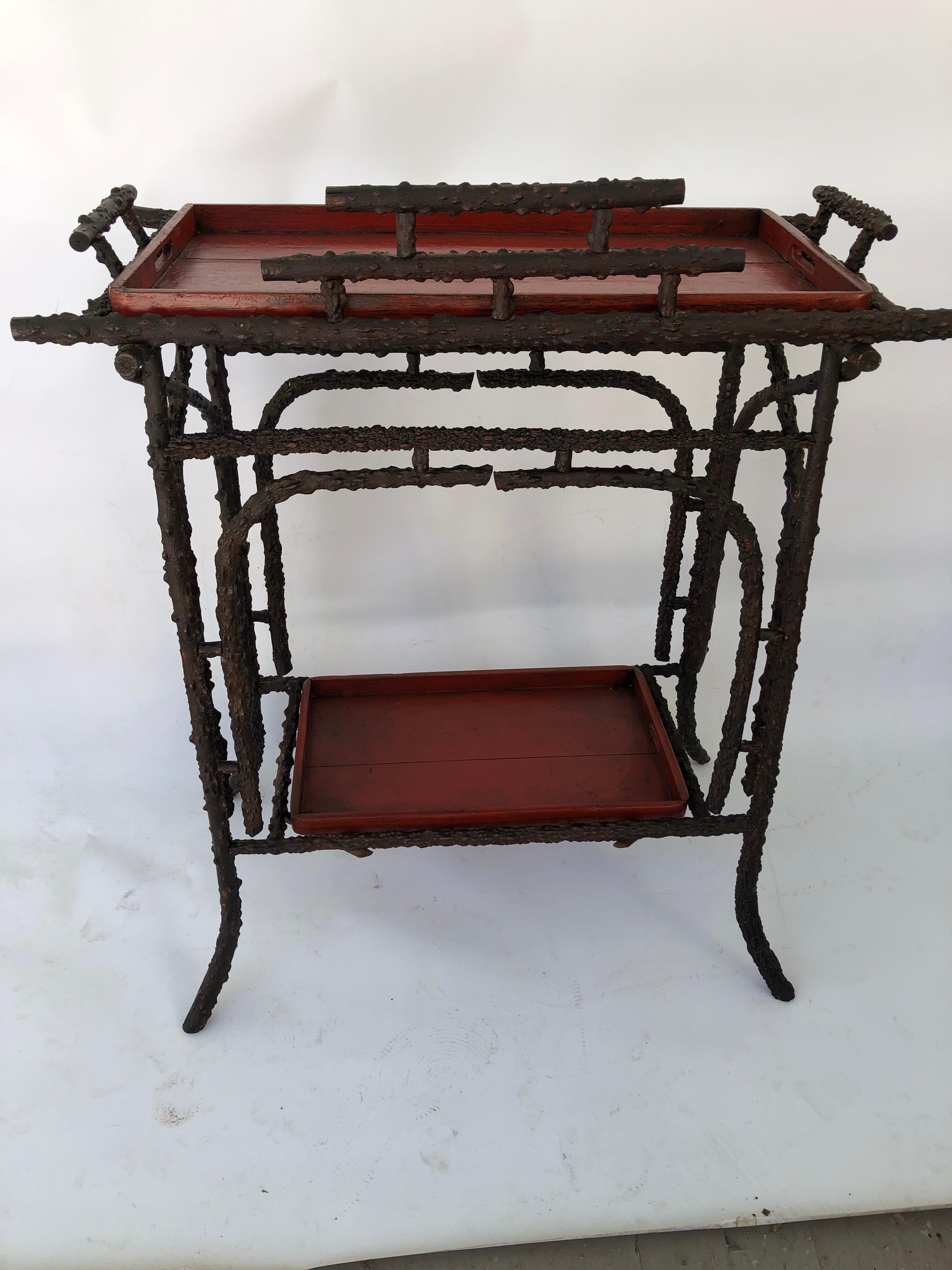 20th Century Faux Burr Root Wood Stand with Red Lacquer Trays For Sale