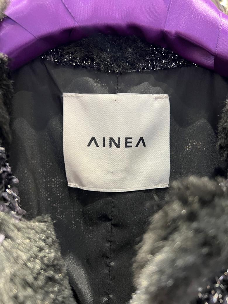 Faux-fur and lurex Tweed jacquard jacket For Sale 3