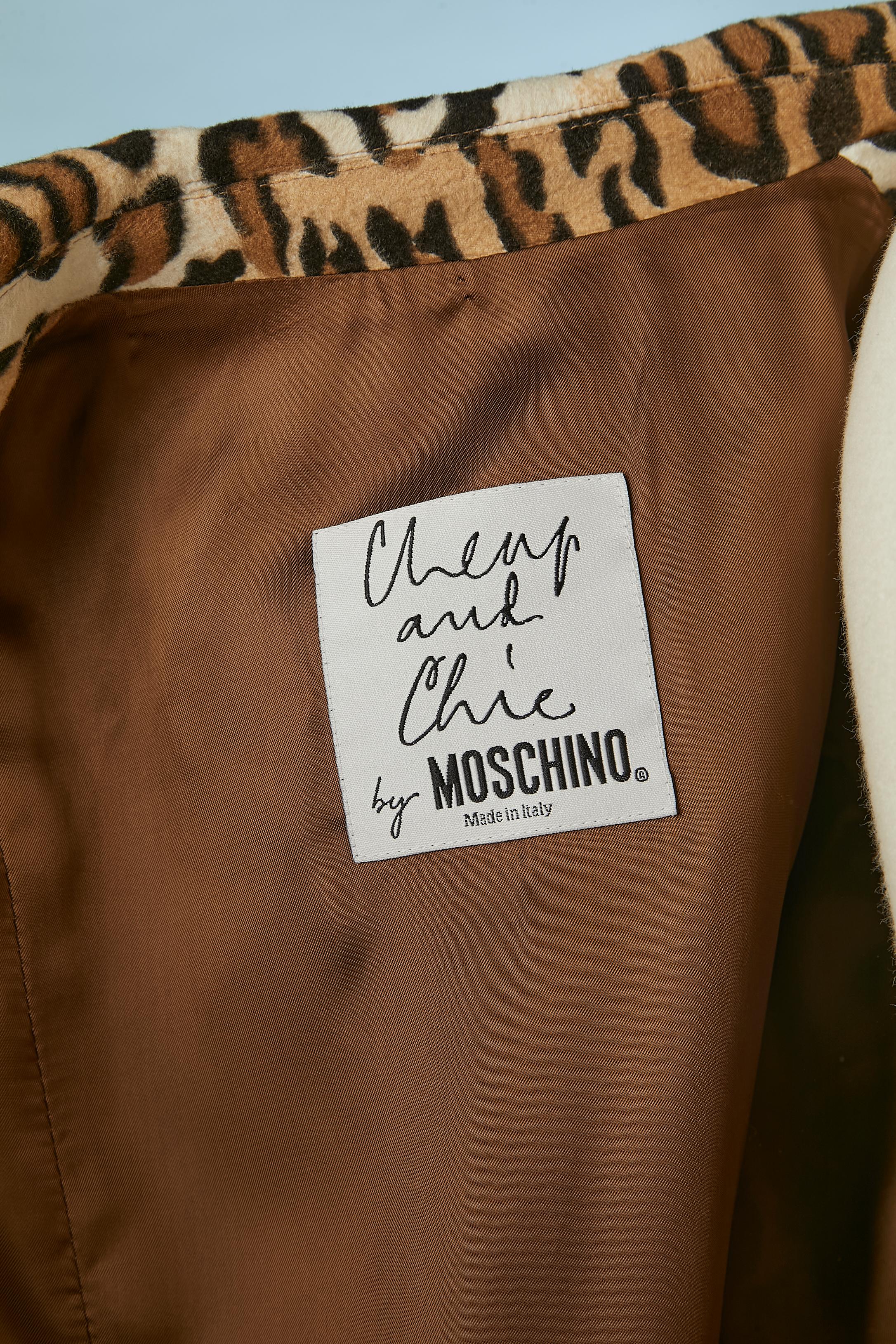 Veste à simple boutonnage avec imprimé léopard Moschino Cheap & Chic en vente 2