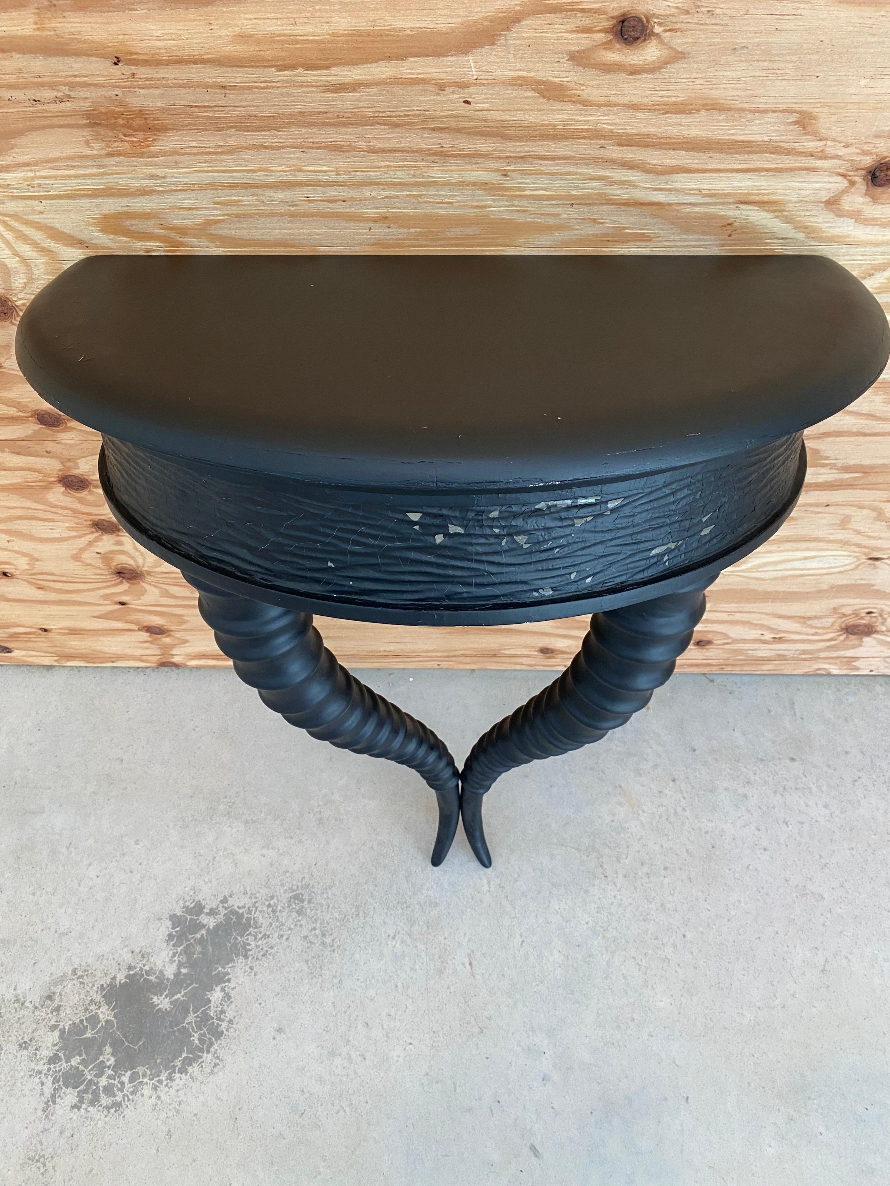 Faux Horn Wall-Mounted Console Table en vente 2