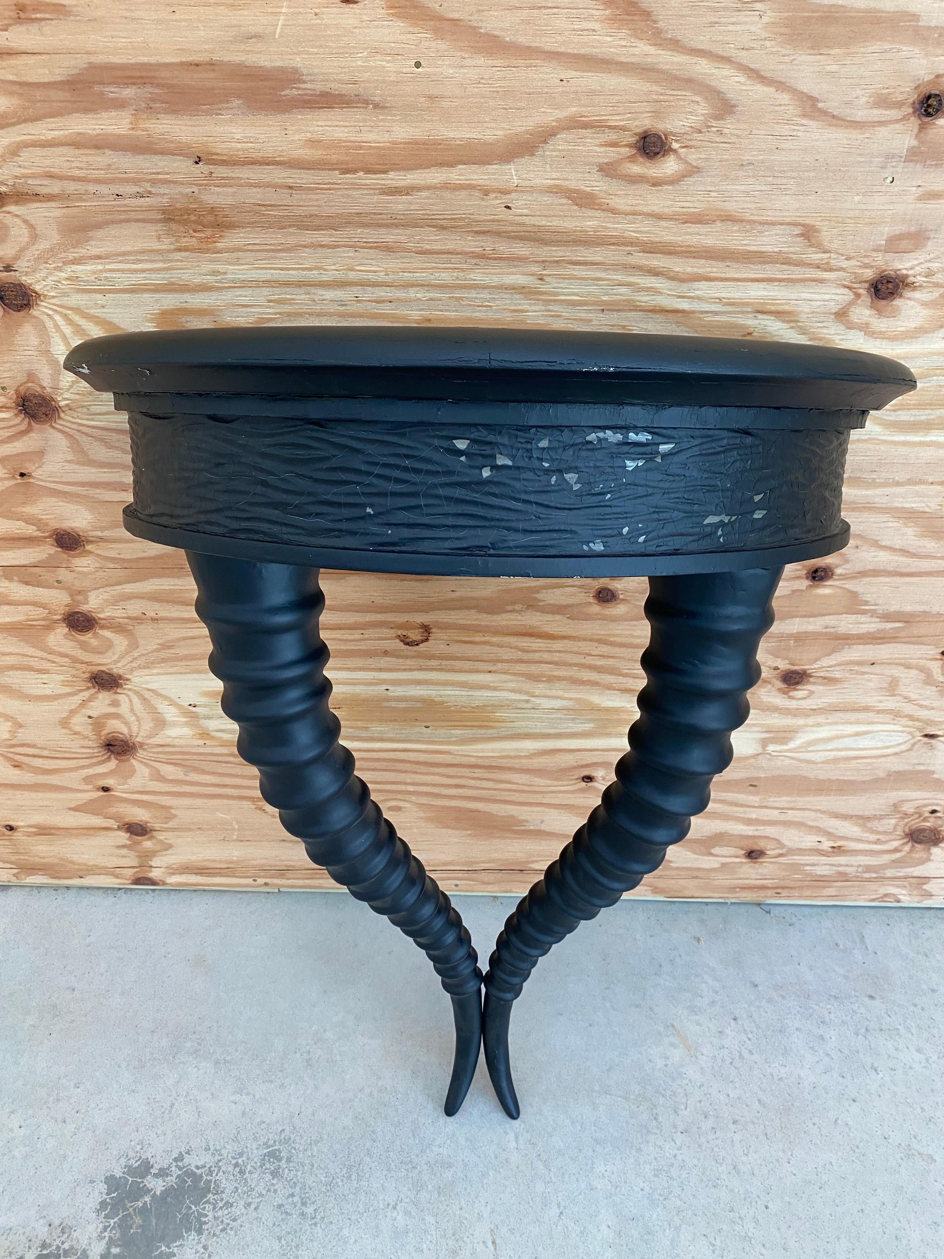 Résine Faux Horn Wall-Mounted Console Table en vente