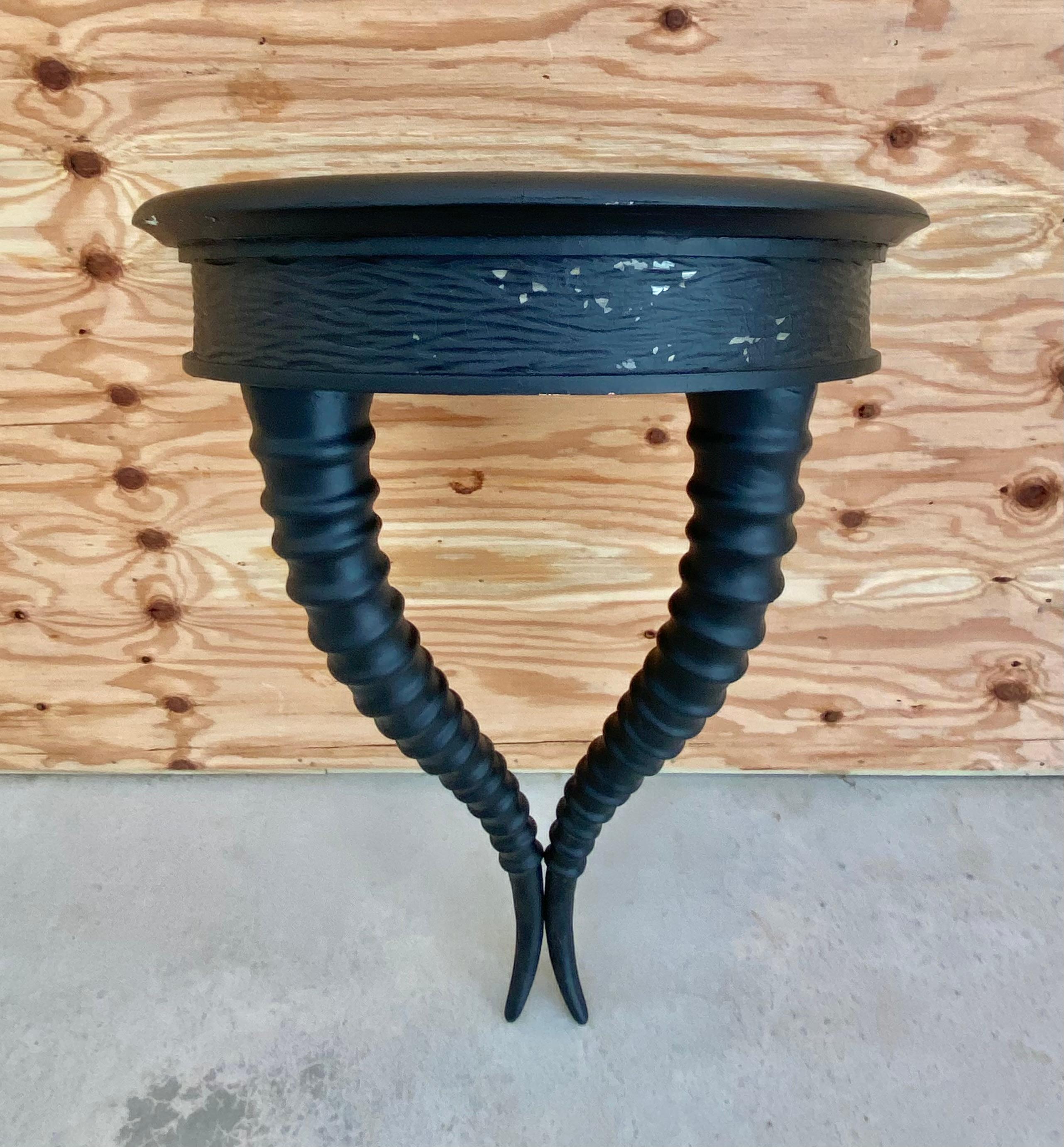Hollywood Regency Faux Horn Wall-Mounted Console Table en vente