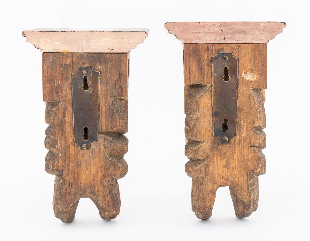 Faux Marble Carved Giltwood Cherub Wall Shelves, 2 (19. Jahrhundert) im Angebot