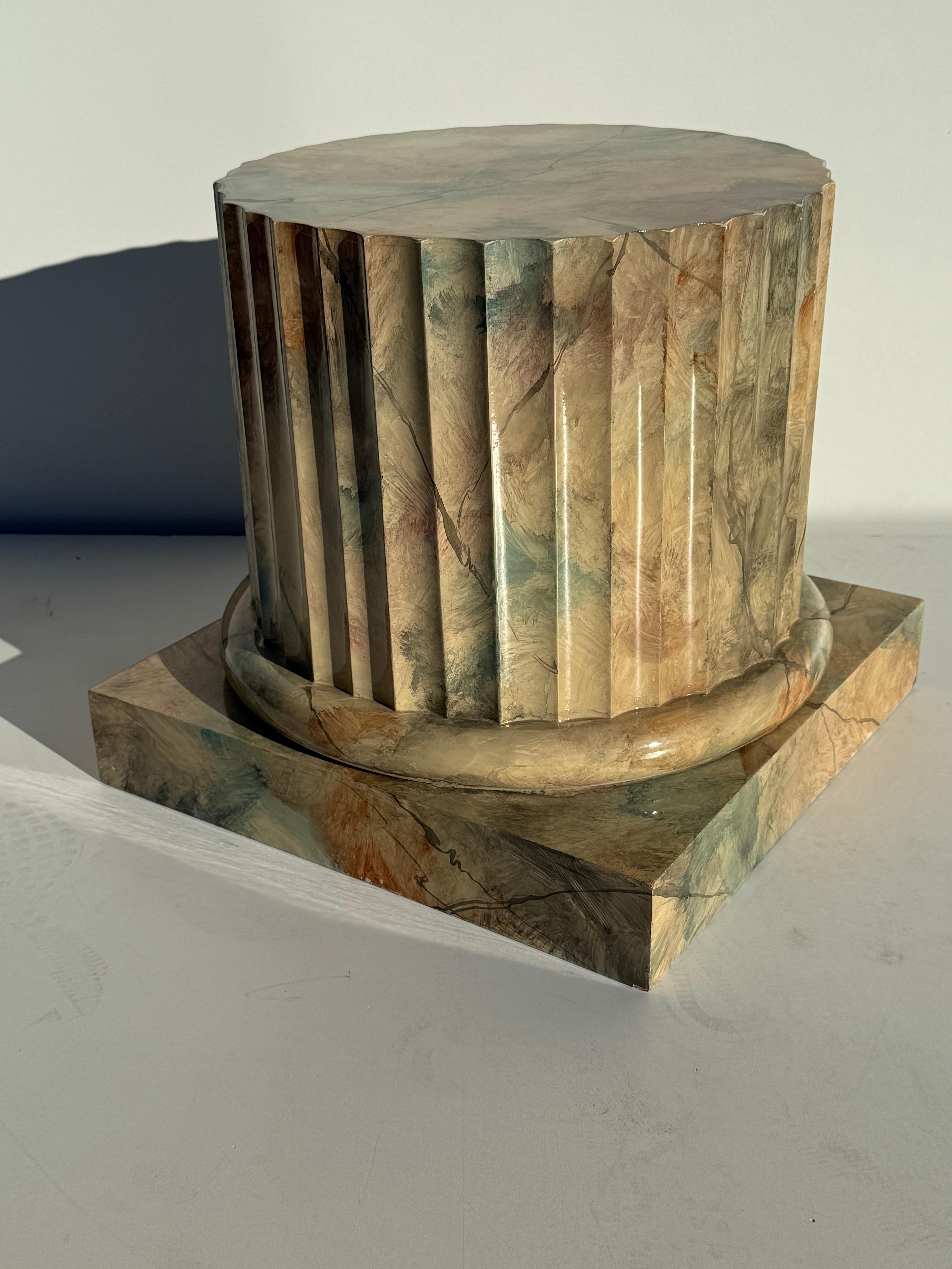 Hand-Painted Faux Marble Column End / Side Table / Pedestal For Sale