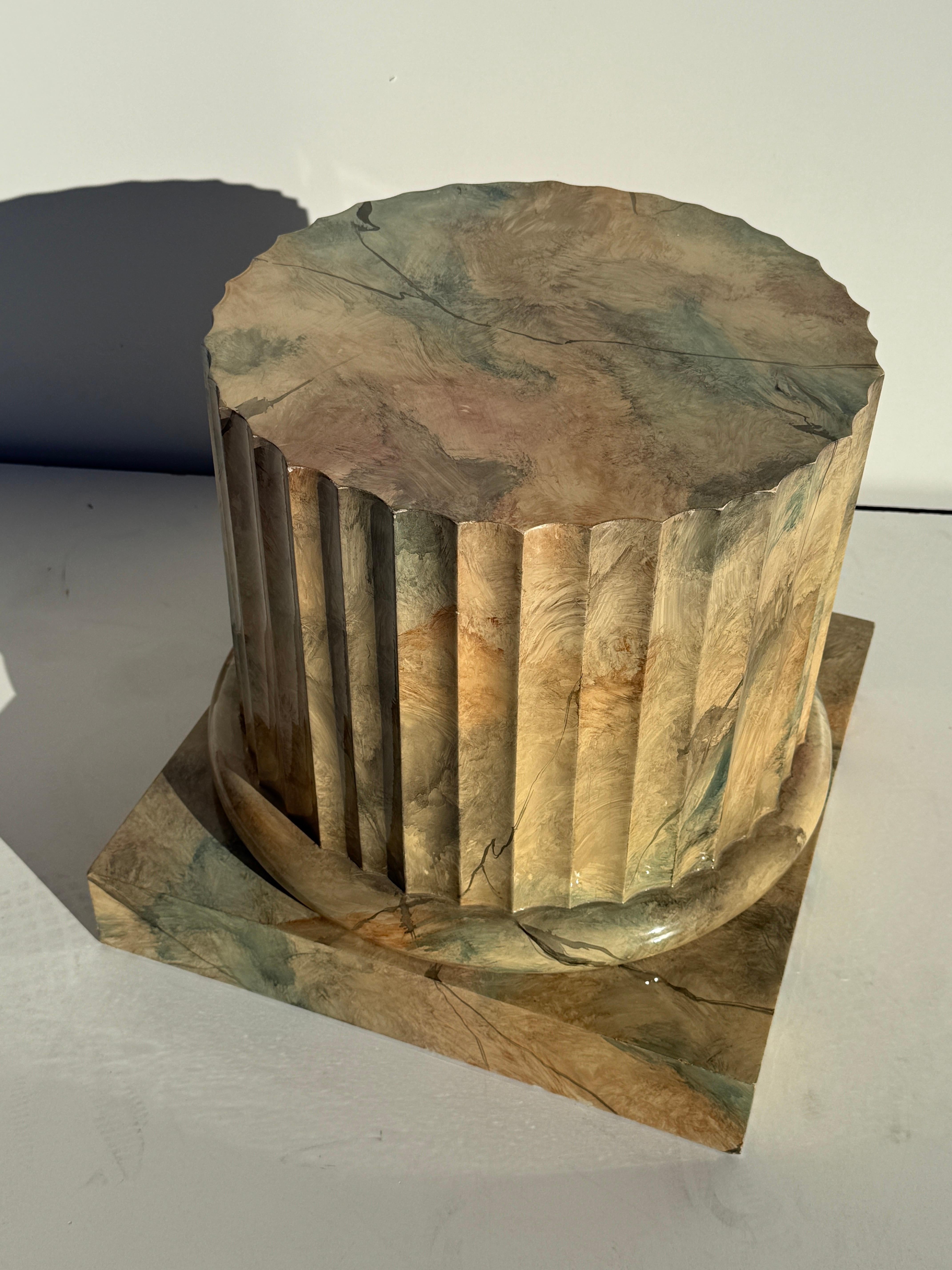 Faux Marble Column End / Side Table / Pedestal In Good Condition For Sale In North Hollywood, CA