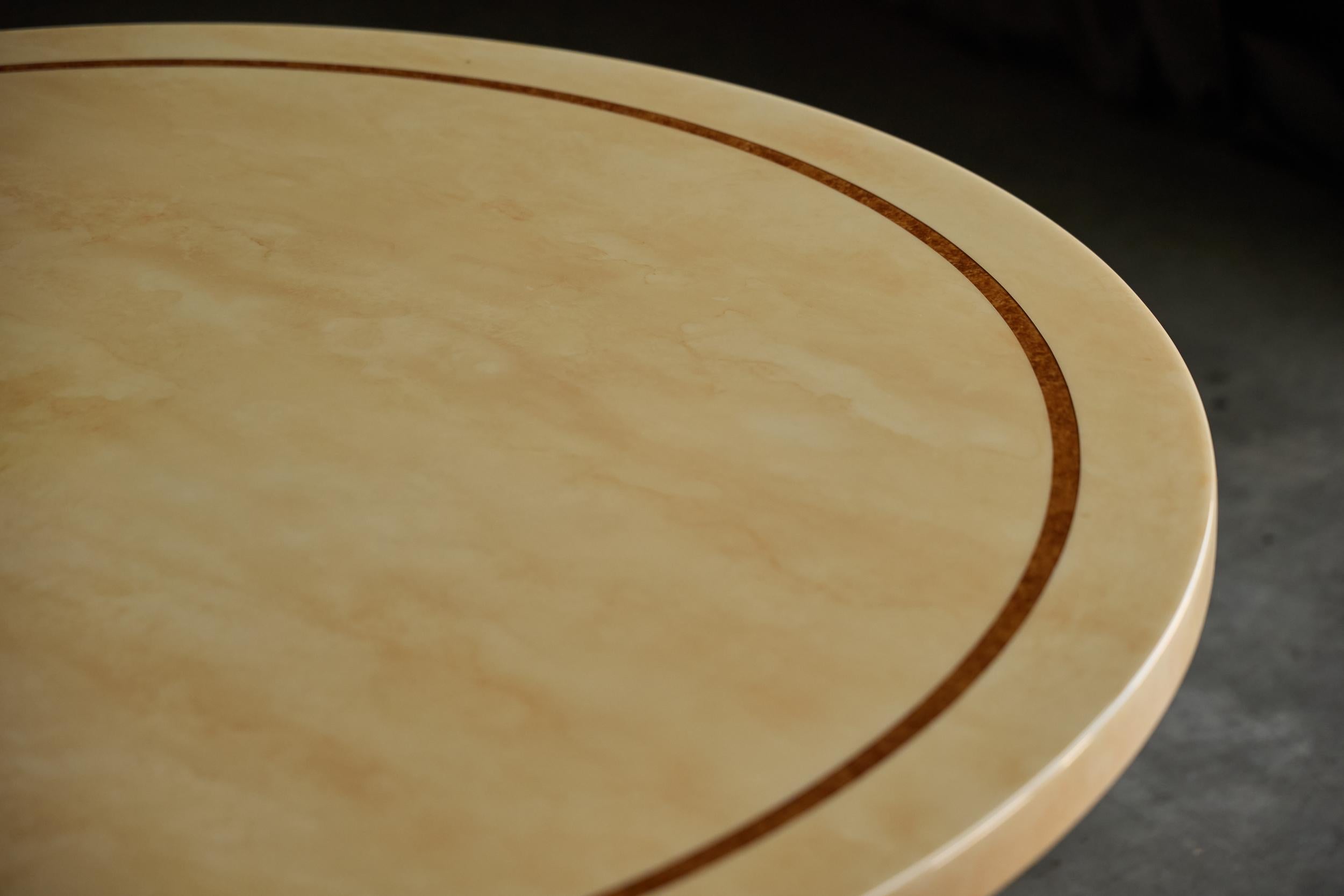 Mesa de falso mármol lacado de Jean Claude Mahey, Francia, años 70 finales del siglo XX en venta