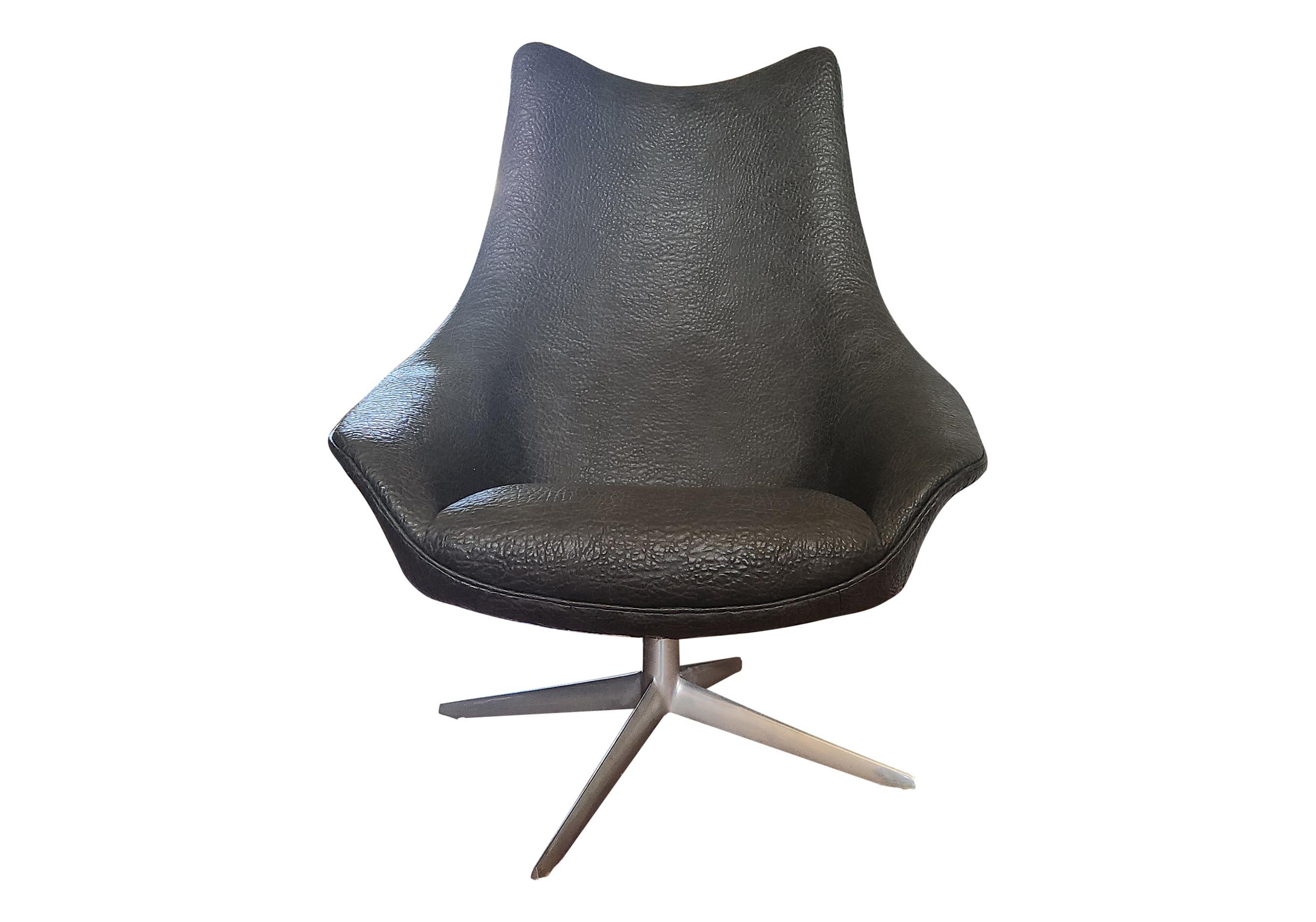 Modern Faux Ostrich Leather Living Room Chair in the Style of the Jacobsen Egg Chair For Sale