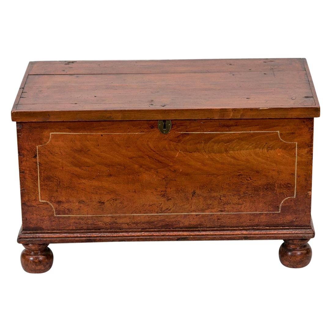 Blanket Chest For Sale at 1stdibs
