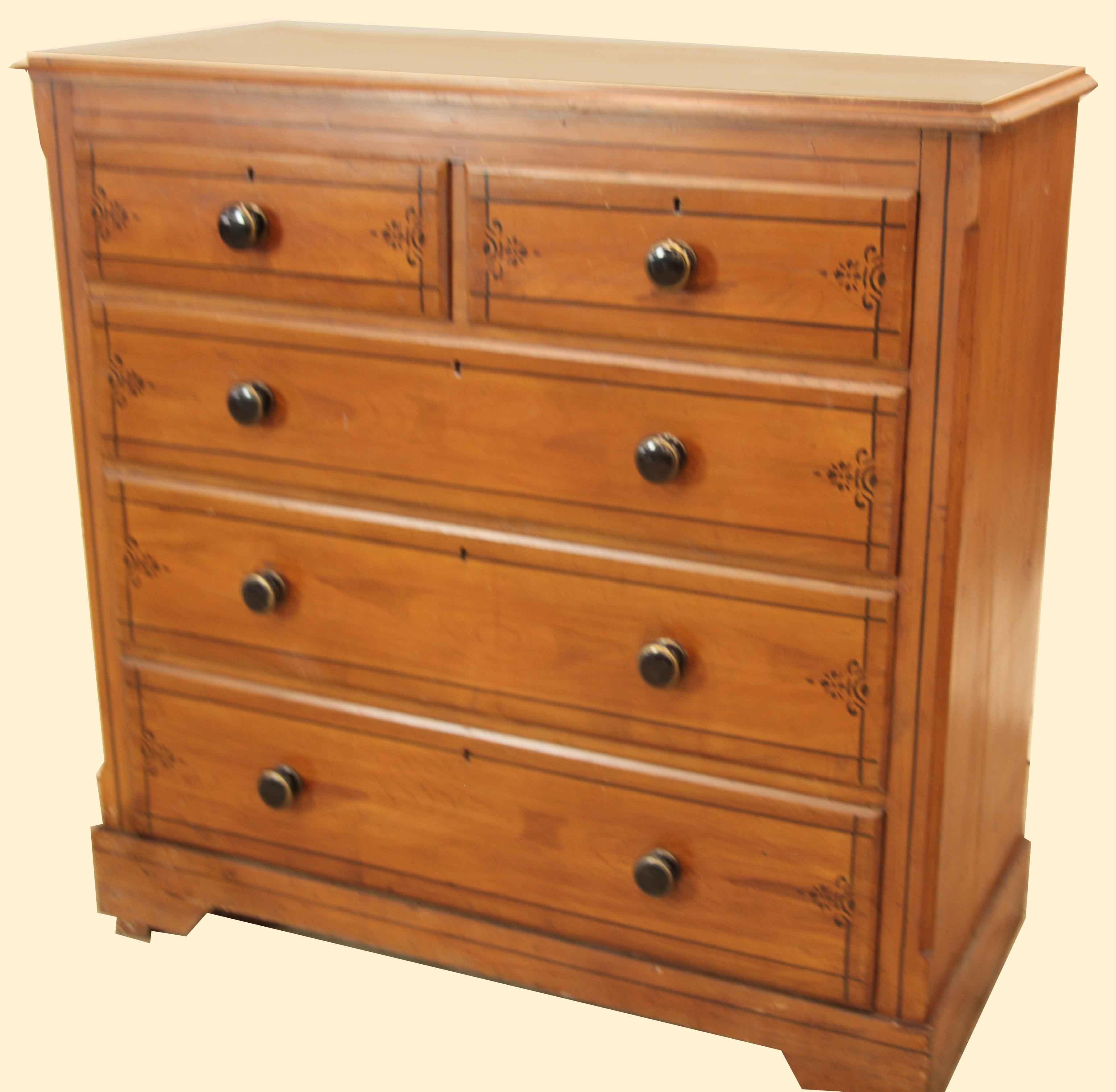 Faux Bois Cassapanca inglese dipinta a finto colore in vendita