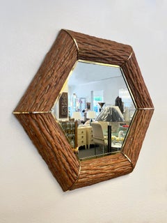 Espejo de pared con forma hexagonal de imitación de saguaro y latón