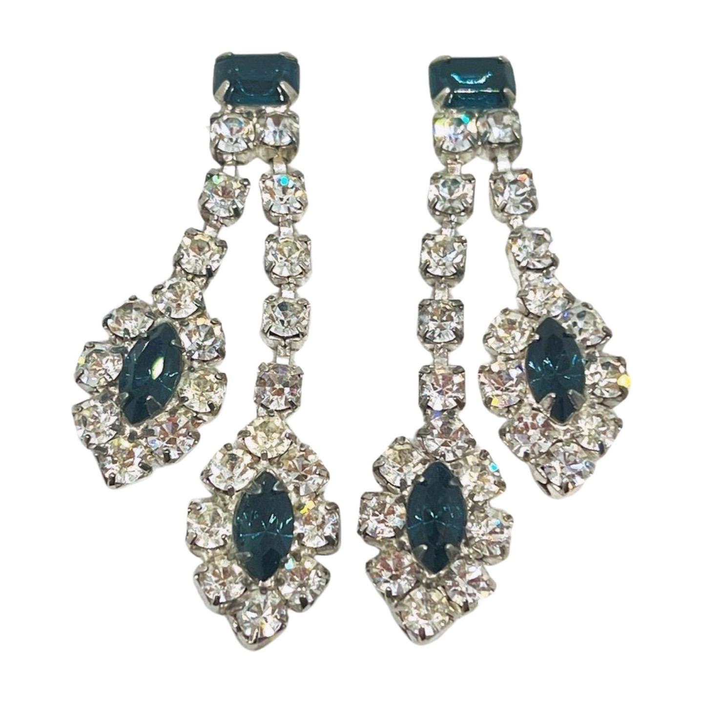 Pendants d'oreilles Ellipse CZ à double rang en faux saphir marquise Pour femmes en vente