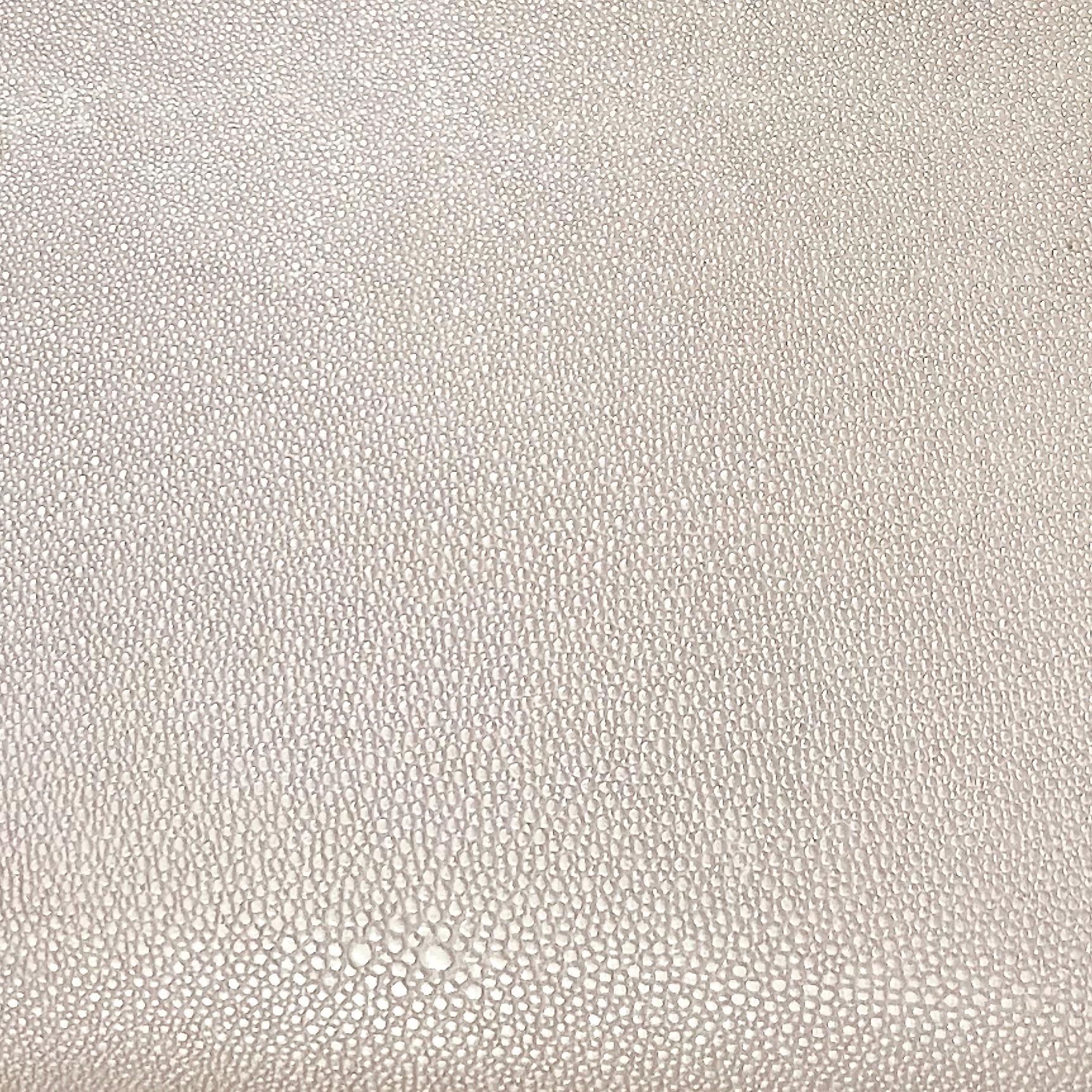 Panchina in finto zigrino con accenti in ottone in vendita 1