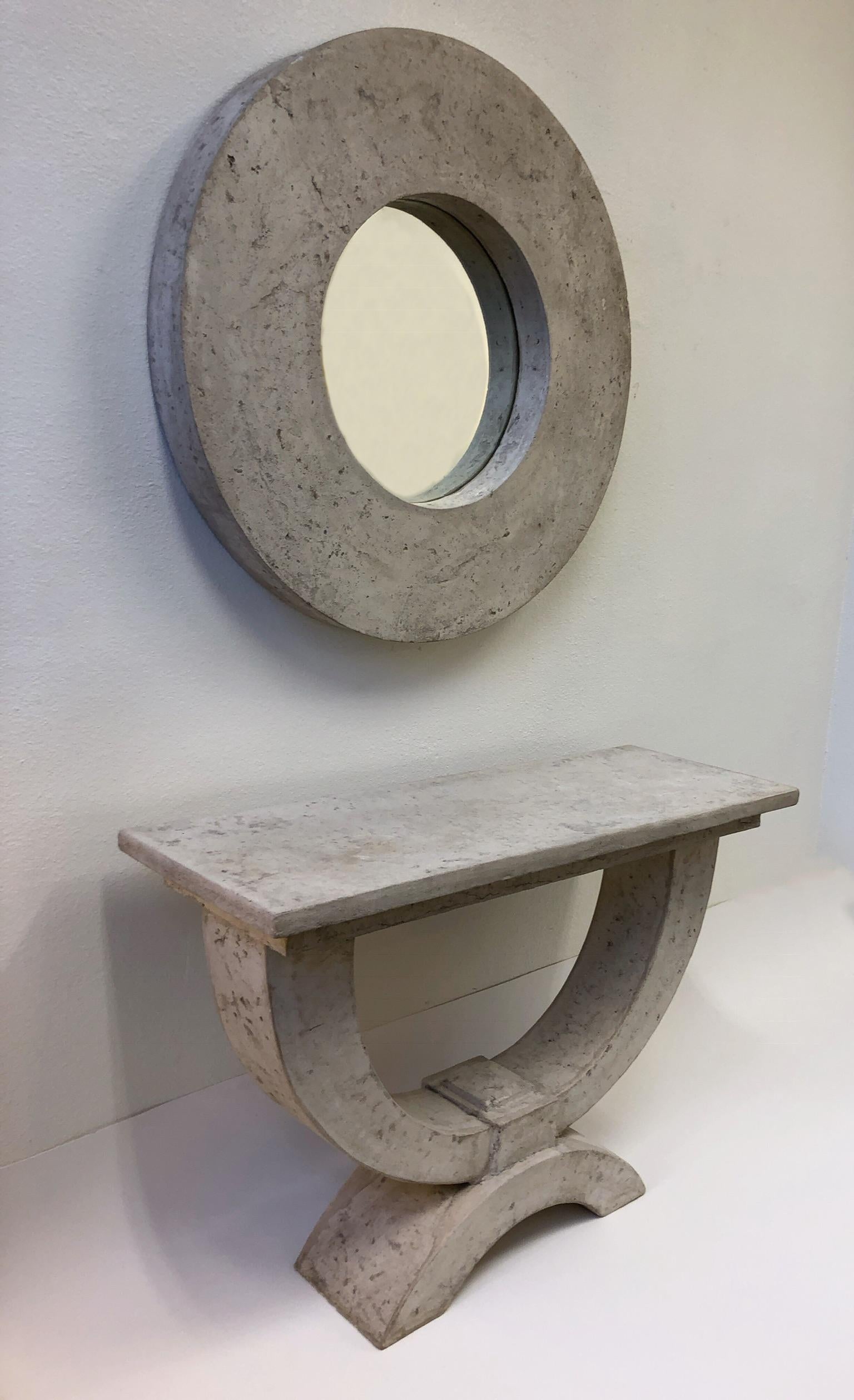 Konsolentisch und Spiegel aus Kunststein von Michael Taylor  (Moderne) im Angebot