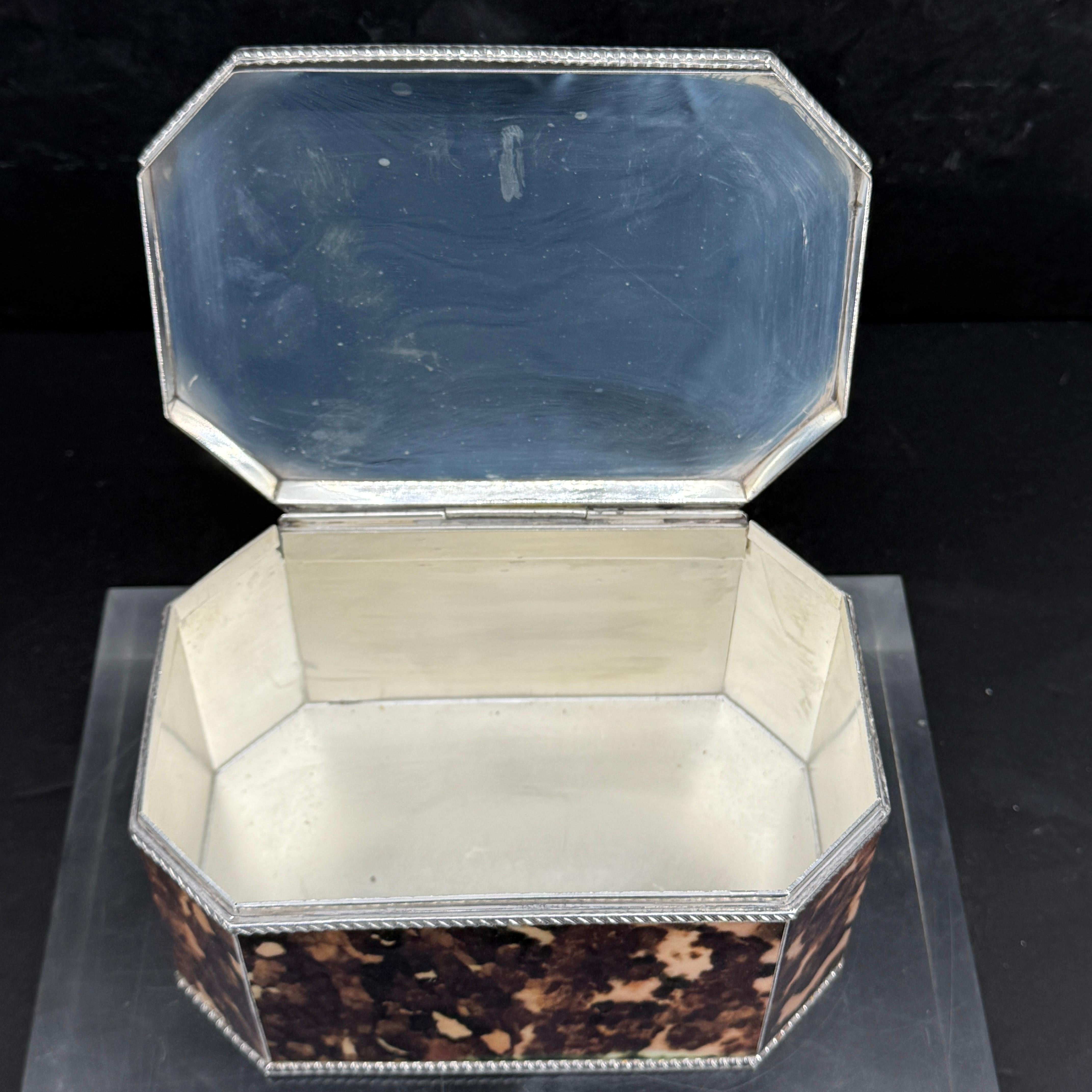 Faux Tortoise Shell and Silver-Plated Tea Caddy Trinket Box For Sale 3