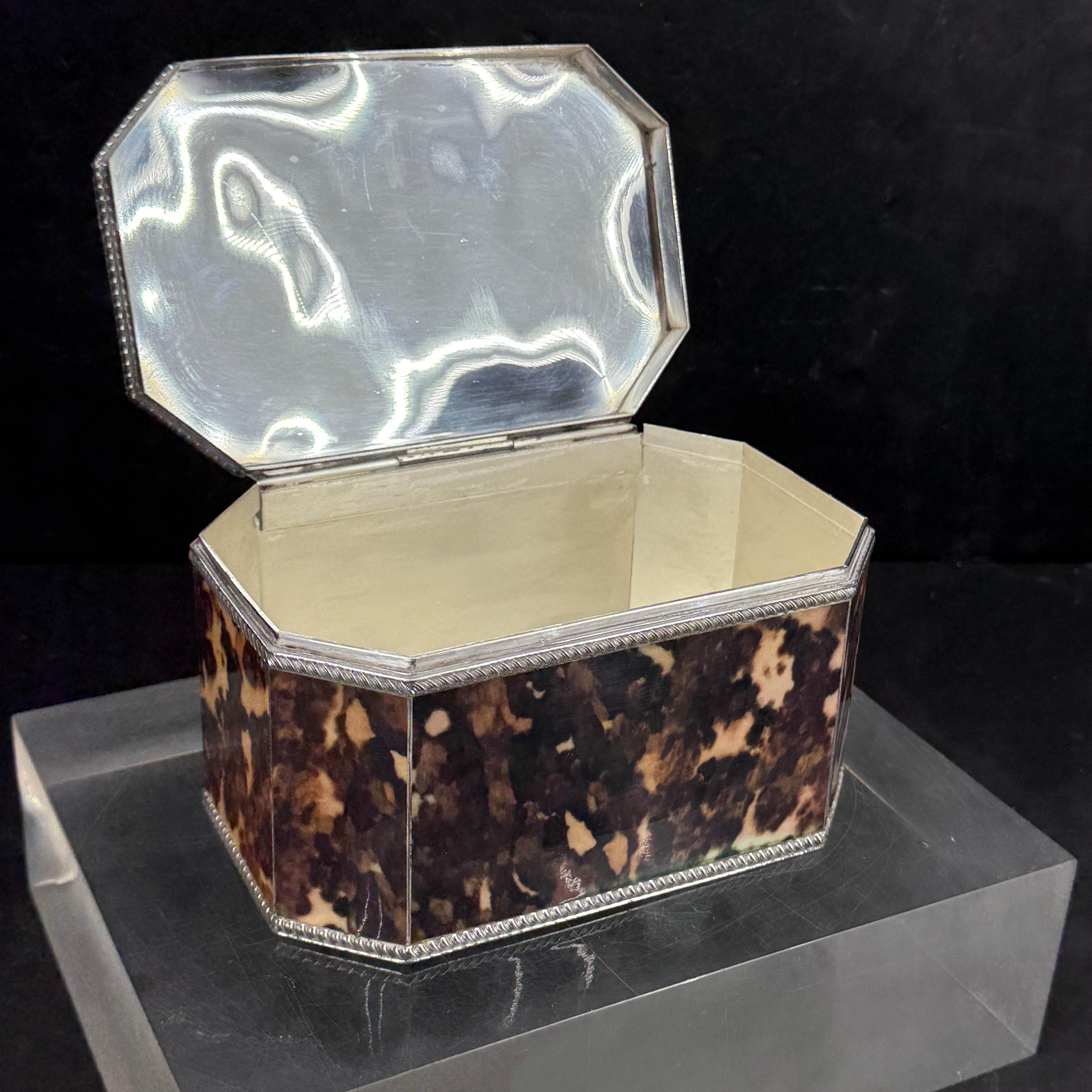 Faux Tortoise Shell and Silver-Plated Tea Caddy Trinket Box For Sale 1