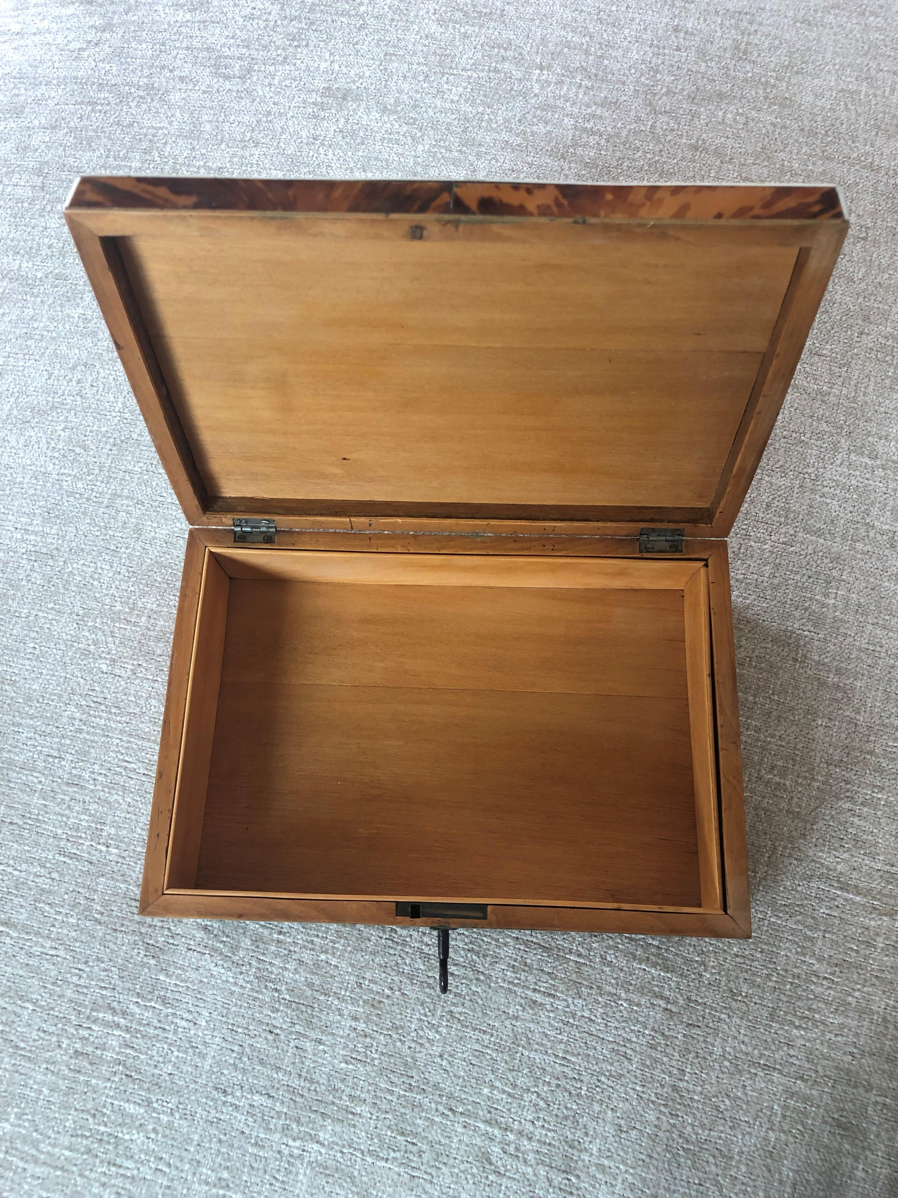 Hand-Crafted Faux Tortoise Shell British Cigar or Trinket Box W/Ivory Framing & Original Key For Sale