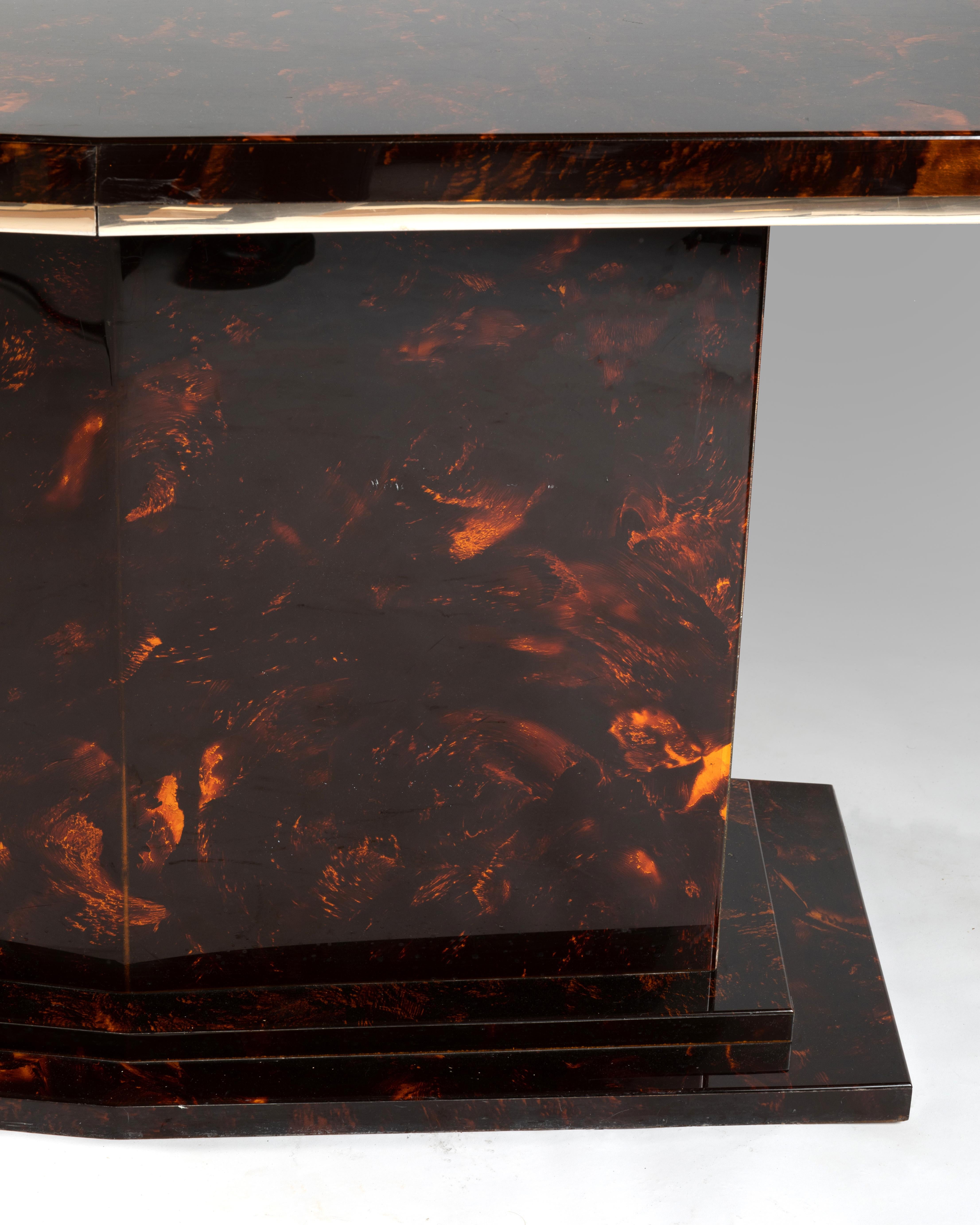 Faux Tortoiseshell Dining Table In Good Condition For Sale In Paris, FR