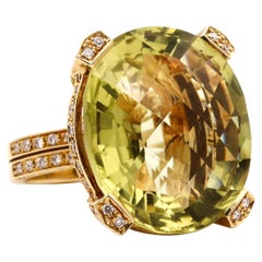 Favero Italy Oversized Cocktail Ring 18Kt Gold 38.08 Cts Green Topaz And Diamond