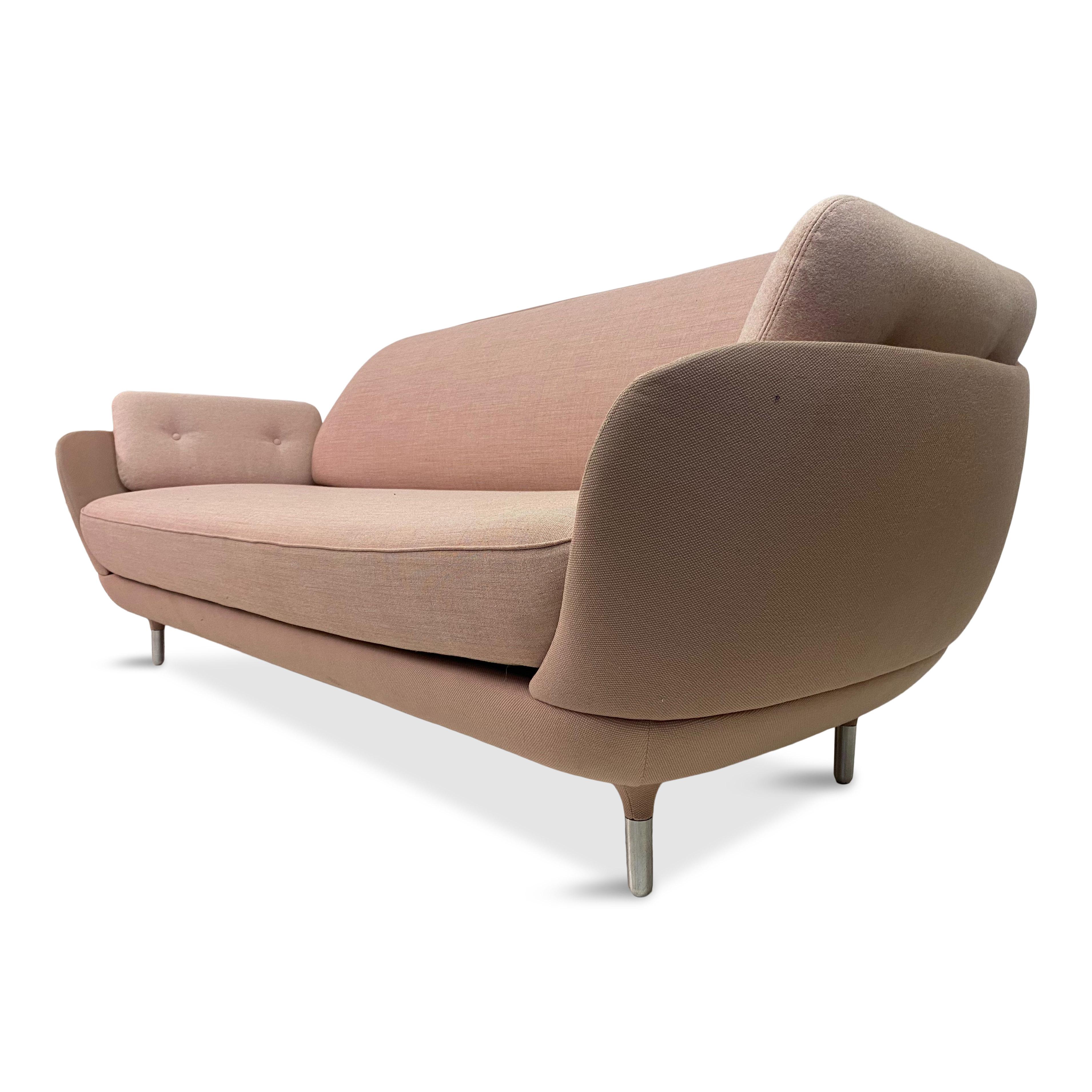 Favn Sofa by Jaime Hayon for Fritz Hansen in Pink 6