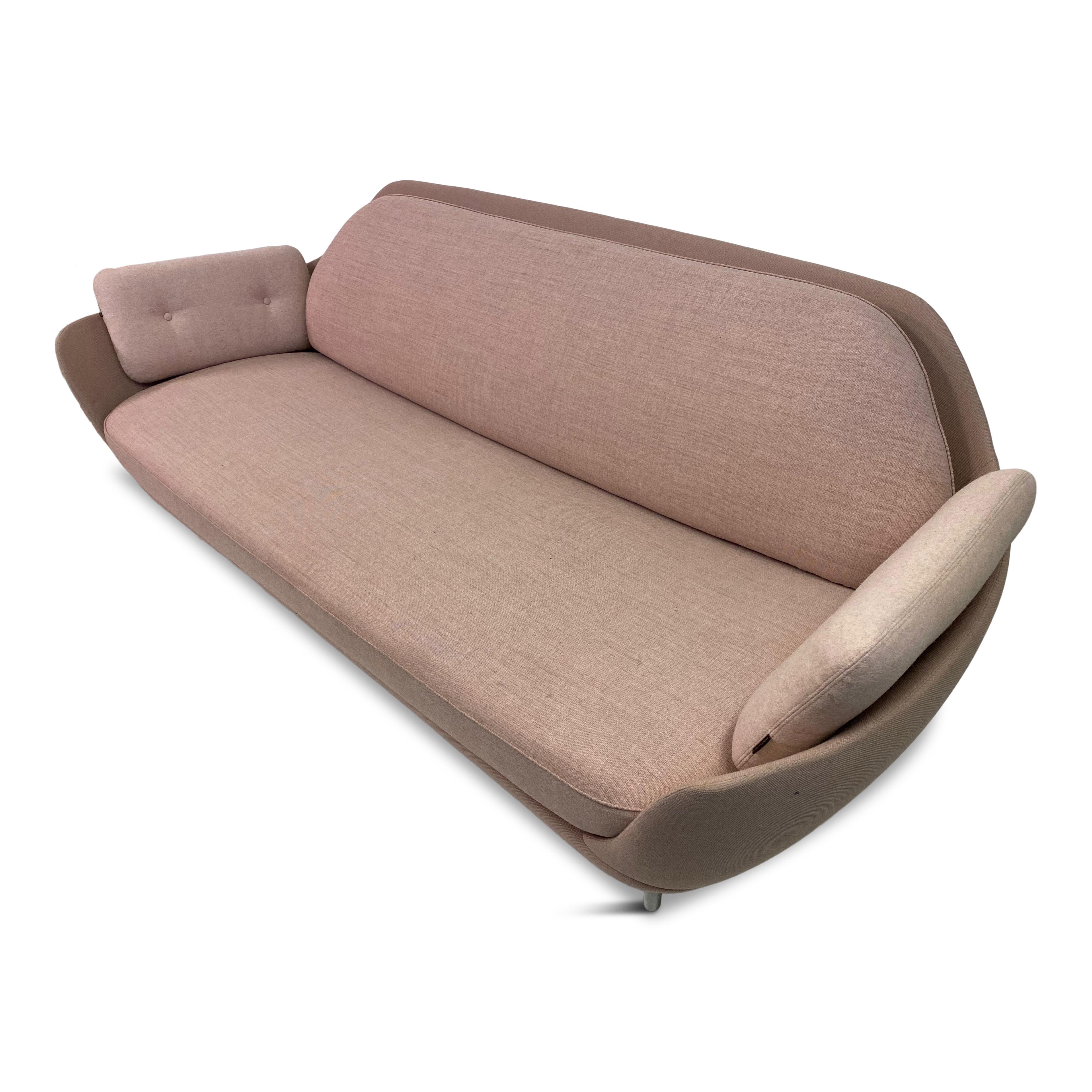 Favn Sofa by Jaime Hayon for Fritz Hansen in Pink 7