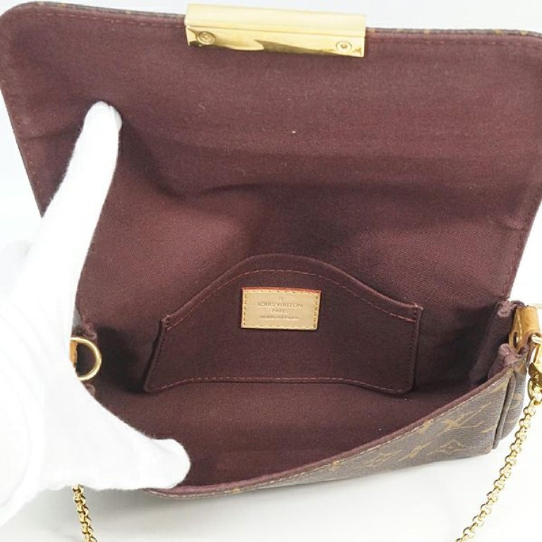 Louis Vuitton Favorite PM leather w shoulder strap Womens shoulder bag M40717 at 1stdibs