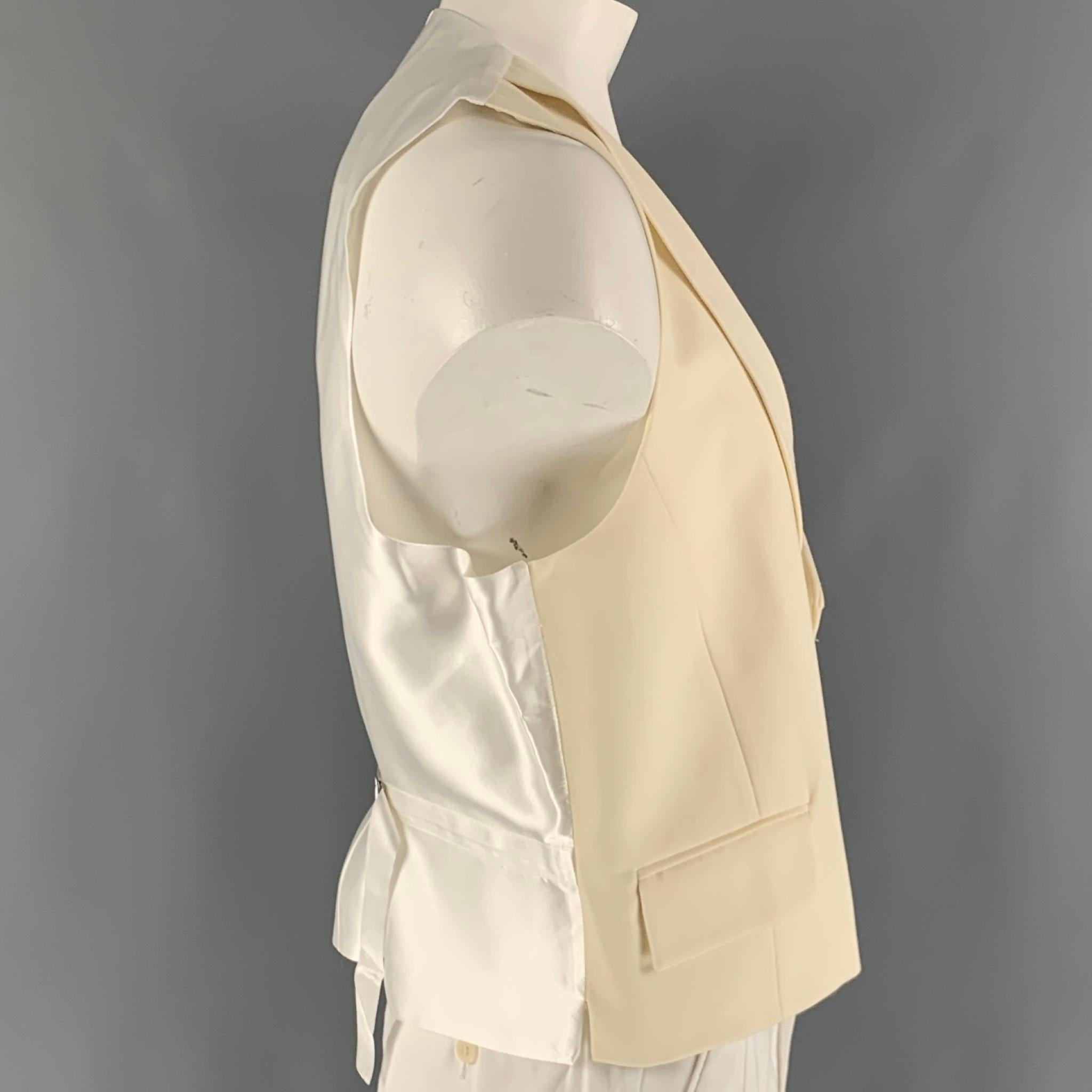 FAVOURBROOK Size 48 Beige White Solid Wool Double Breasted Vest In Excellent Condition In San Francisco, CA