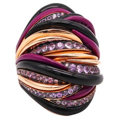 Fawaz Gruosi Skulpturaler Cocktail Ring aus 18kt Gold 3,72ctw in lila Saphiren