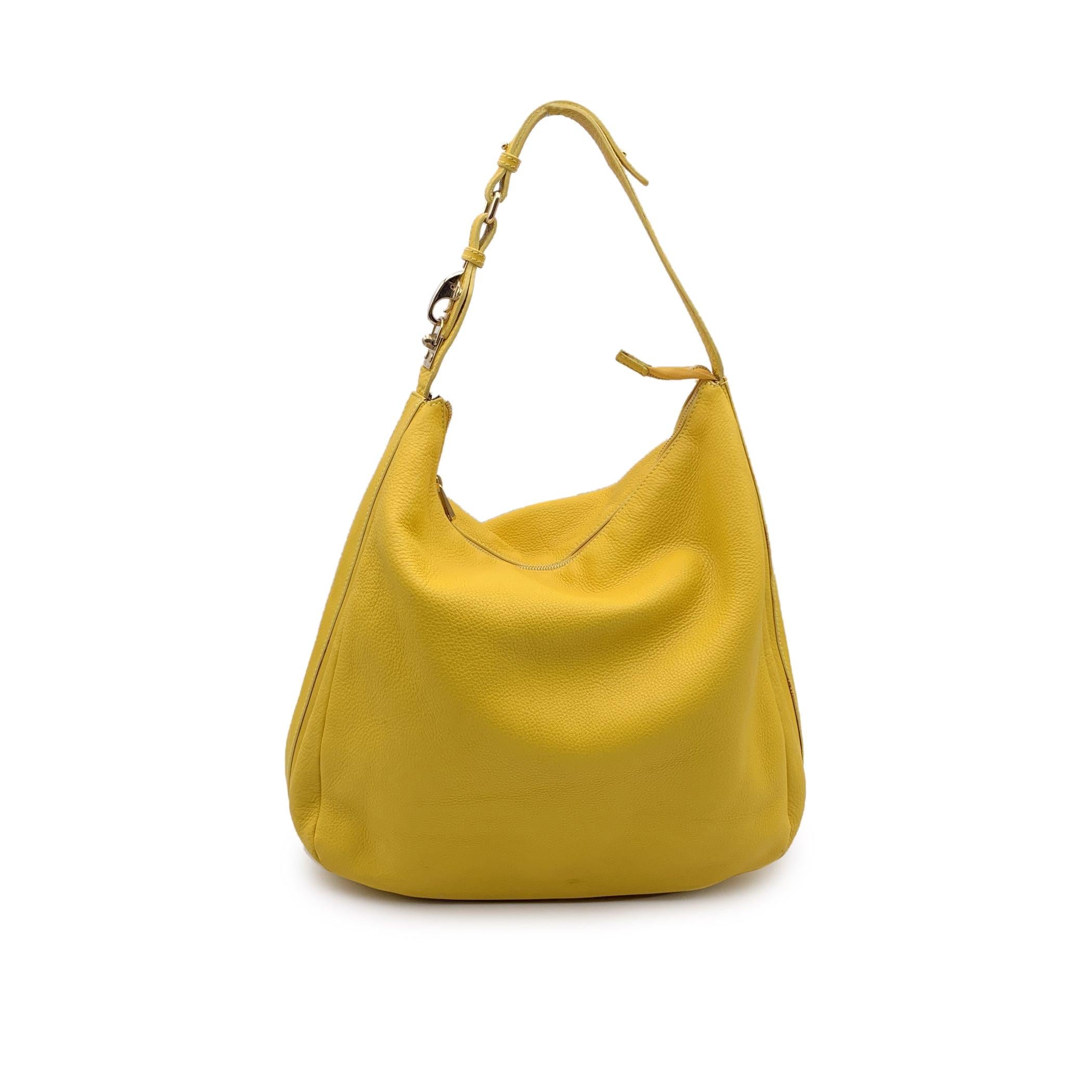 Fay Yellow Leather Large Hobo Carabiner Tote Shoulder Bag In Excellent Condition In Rome, Rome