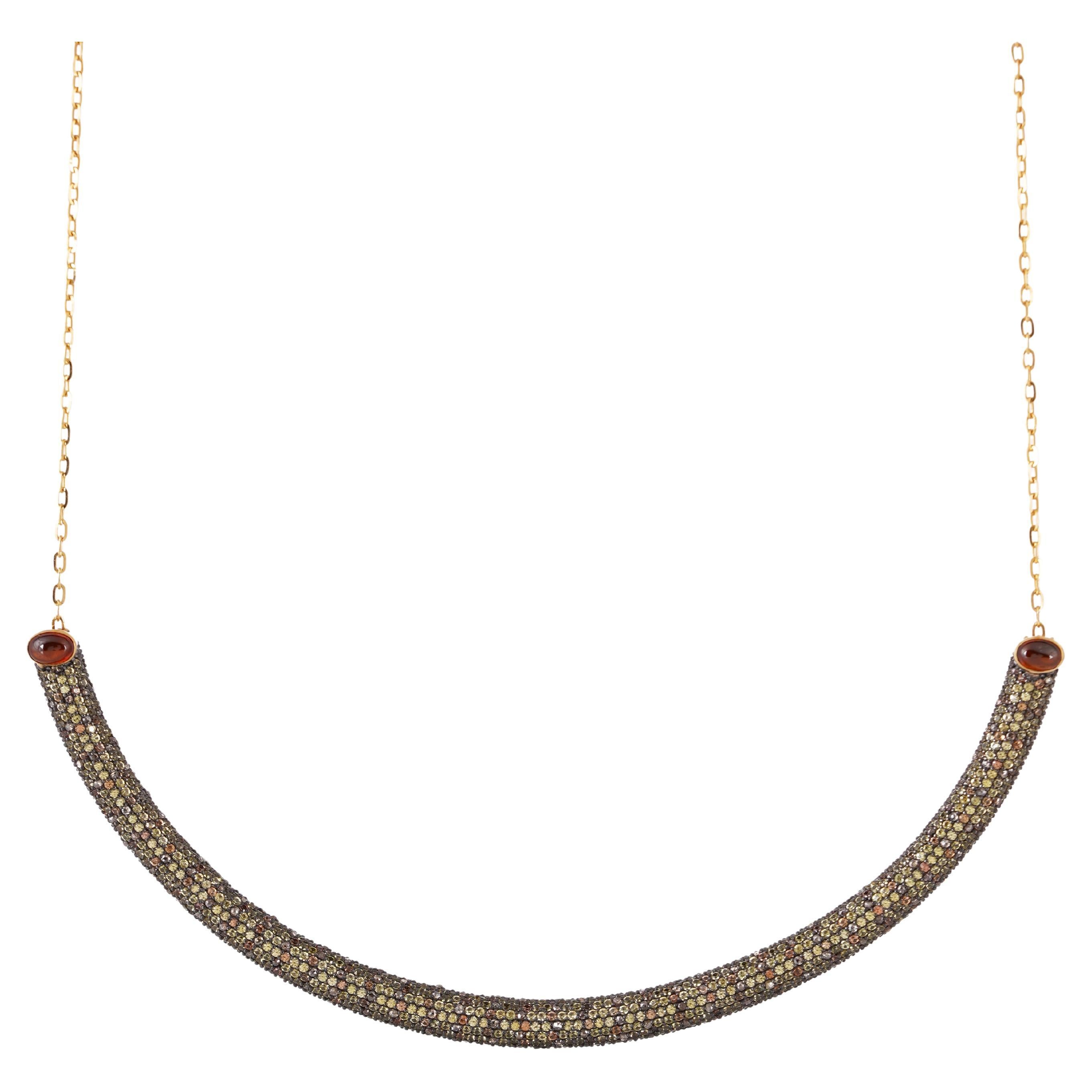 Halskette aus Faye Gold mit Diamanten und Muti-Saphiren